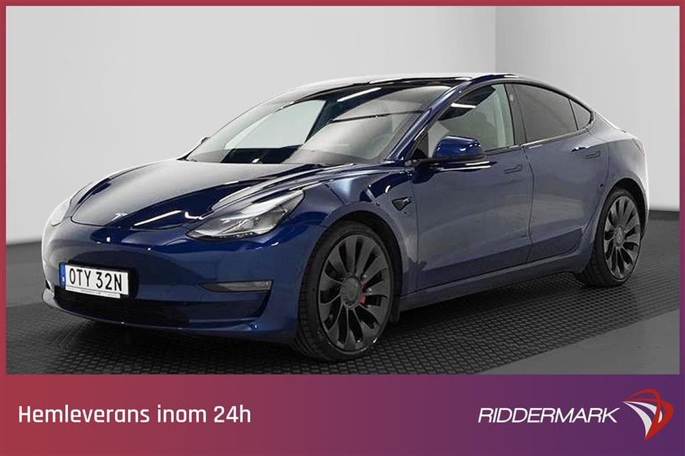 Tesla Model 3 Performance AWD Svensksåld Premiumexteriör