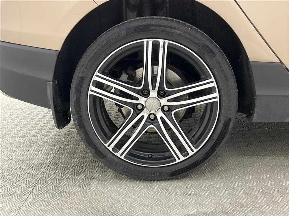 Volvo V40 Cross Country T4 180hk B-kam Välservad 0,61l/mil