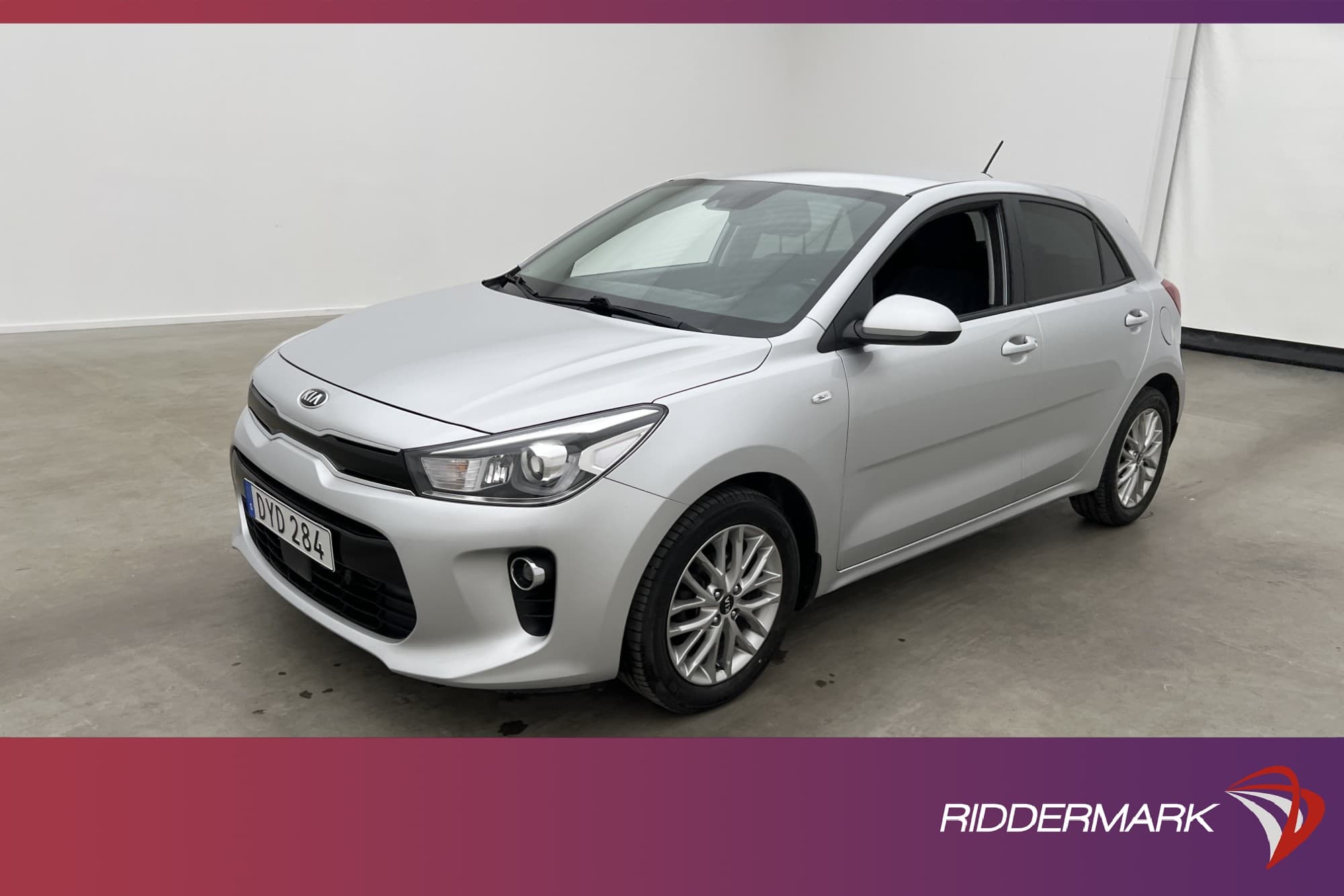 Kia Rio 84hk Advance Plus M&K-Värm Kamera CarPlay Rattvärme