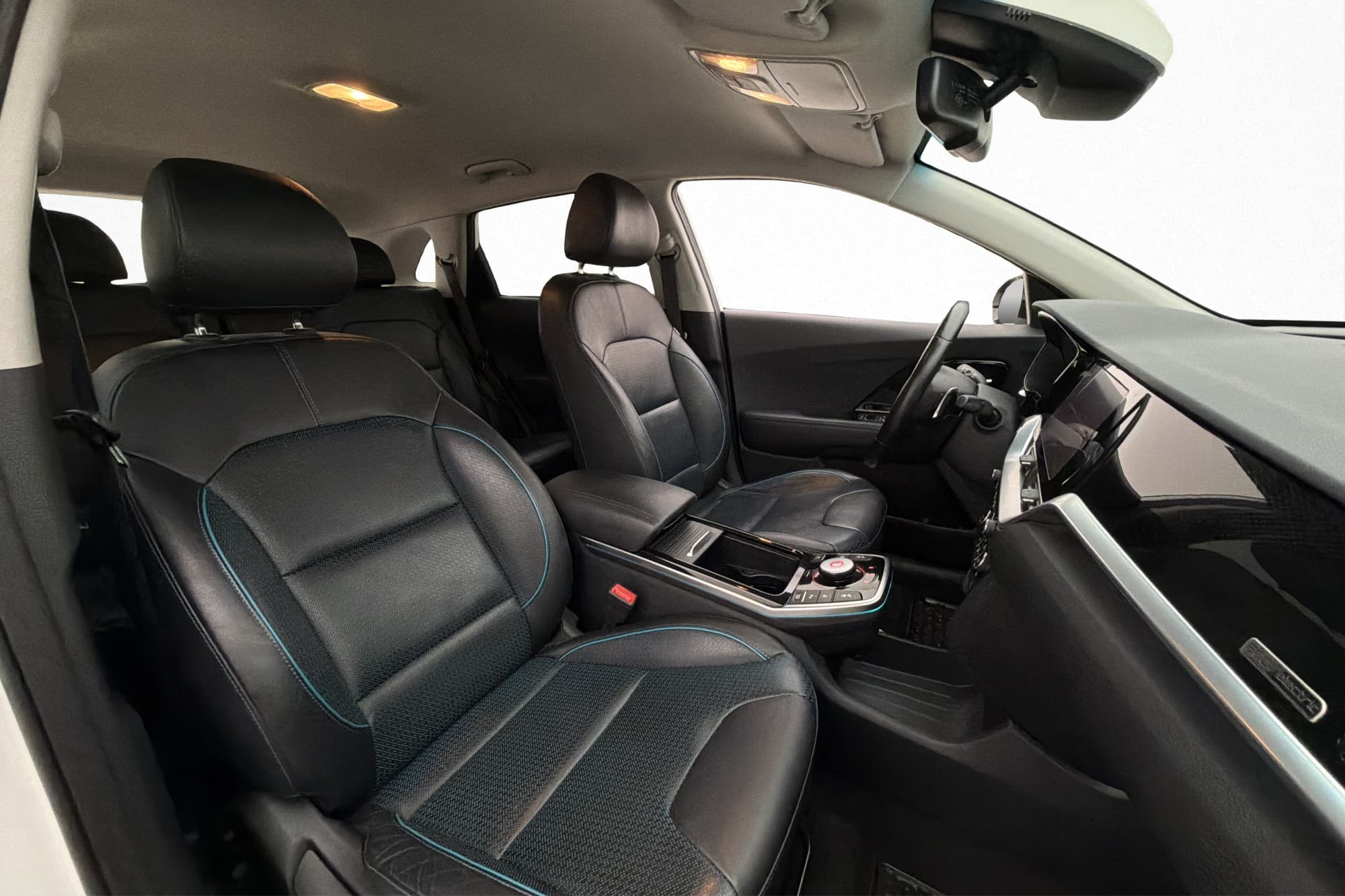 Kia E-Niro 64 kWh Advance Plus Läder CarPlay Adaptiv-fart