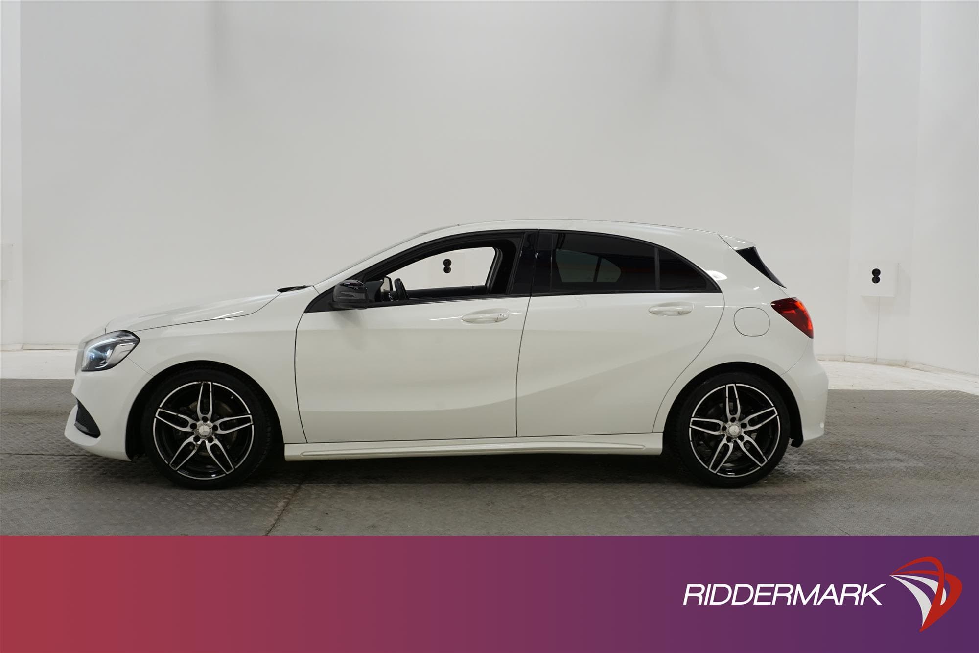 Mercedes-Benz A180 122hk AMG Sport