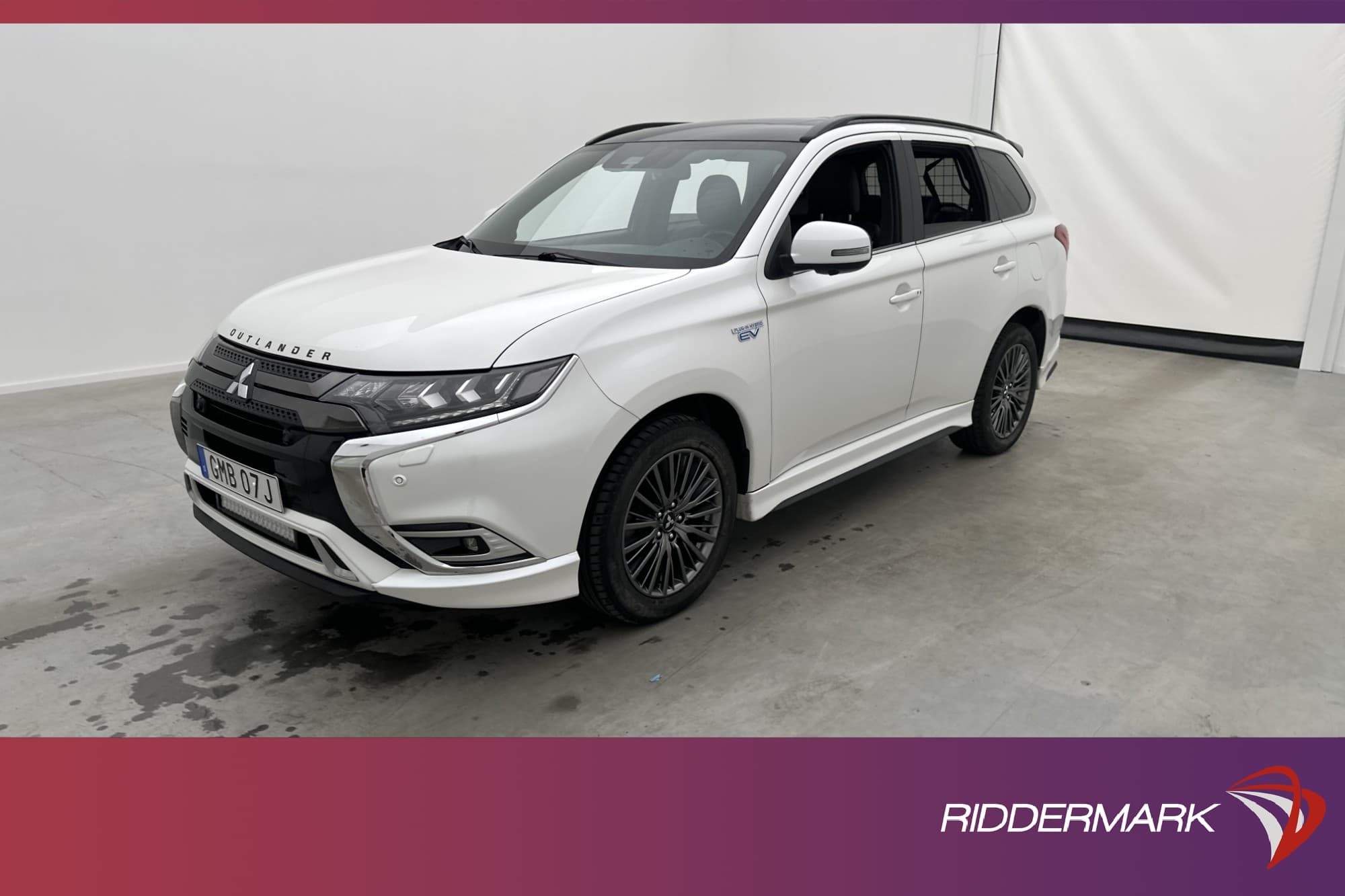 Mitsubishi Outlander PHEV 230hk
