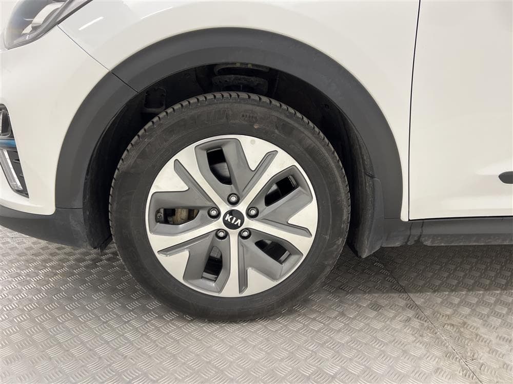 Kia e-Niro EV 64 kWh 204hk Advance Plus Tech Taklucka Värmarinteriör