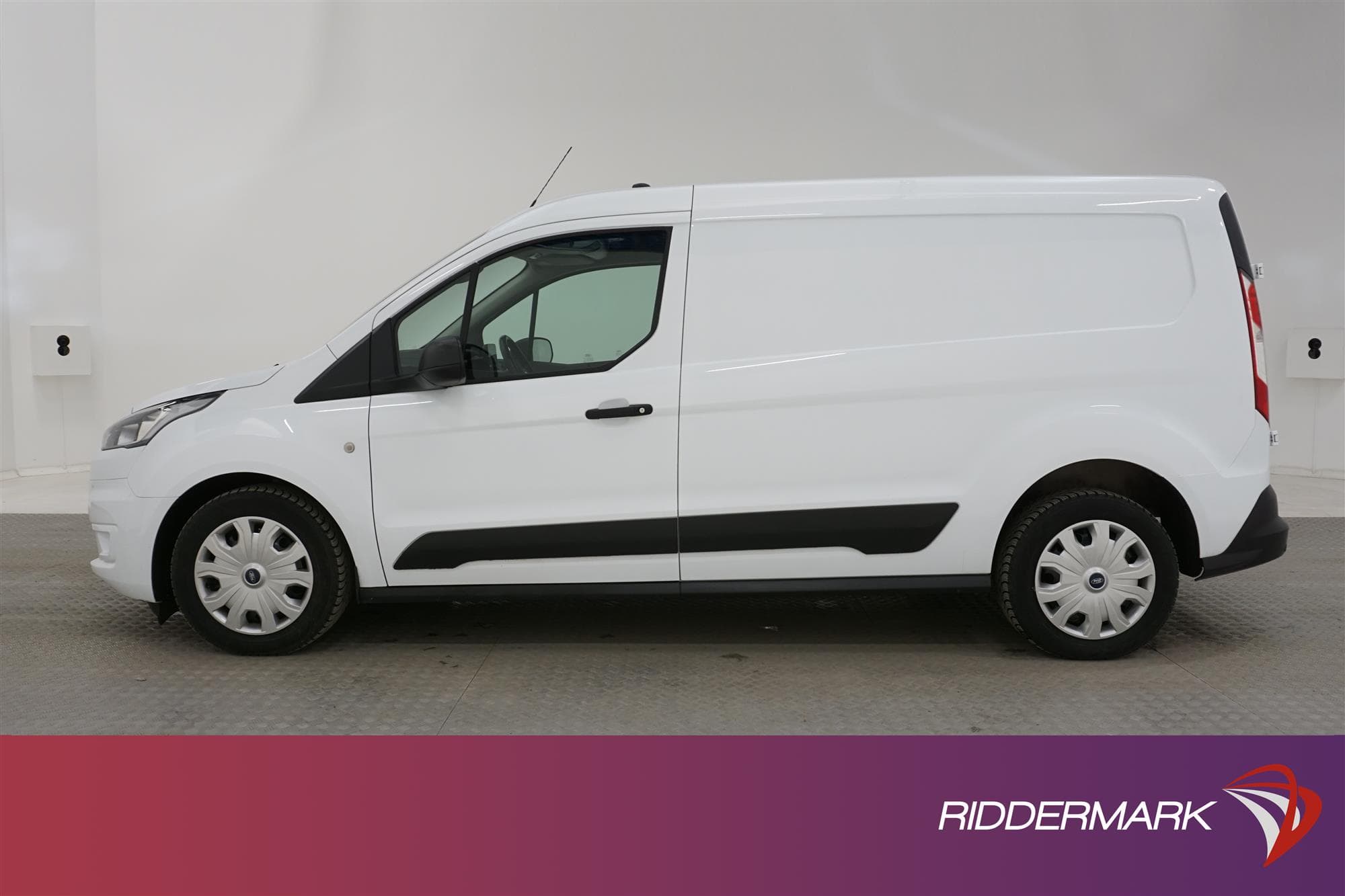 Ford Transit Connect 120hk LWB Drag Kamera Värmare Moms 
