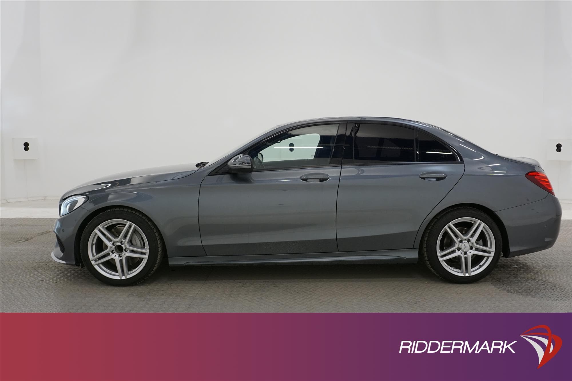 Mercedes-Benz C 300 245hk