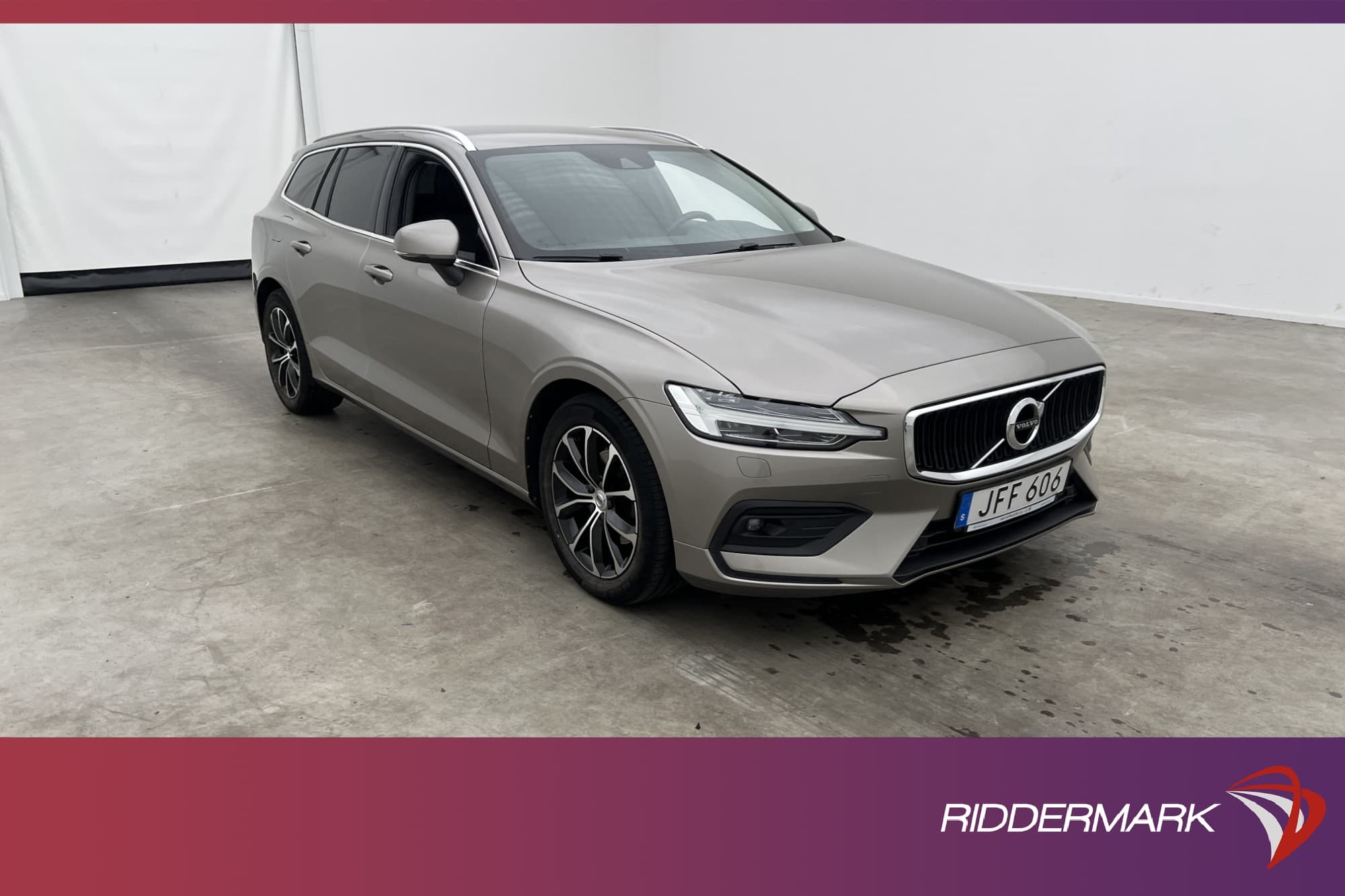 Volvo V60 D4