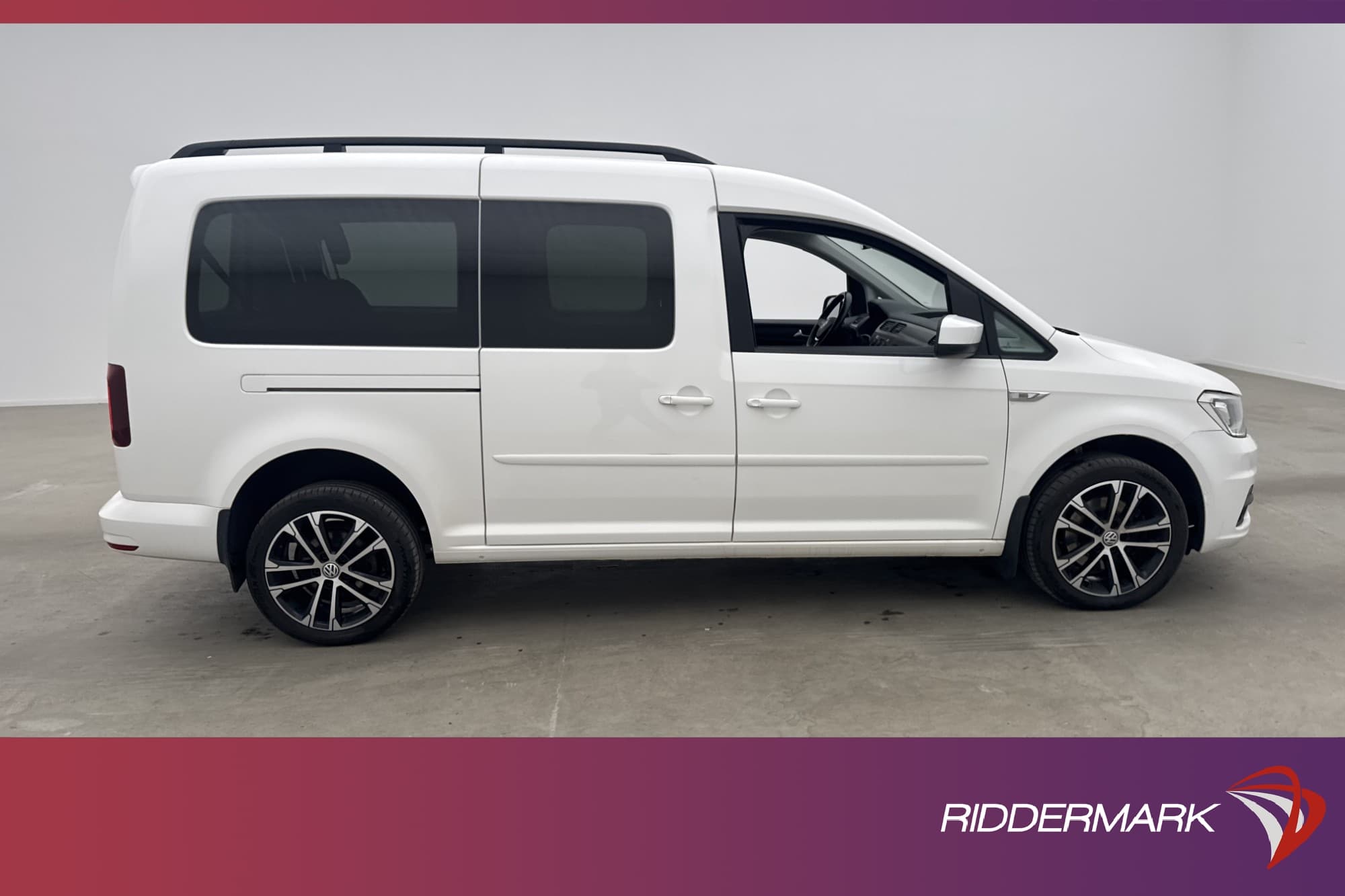 Volkswagen Caddy Maxi Life 4M Värm LED Drag B-Kamera 7-Sits