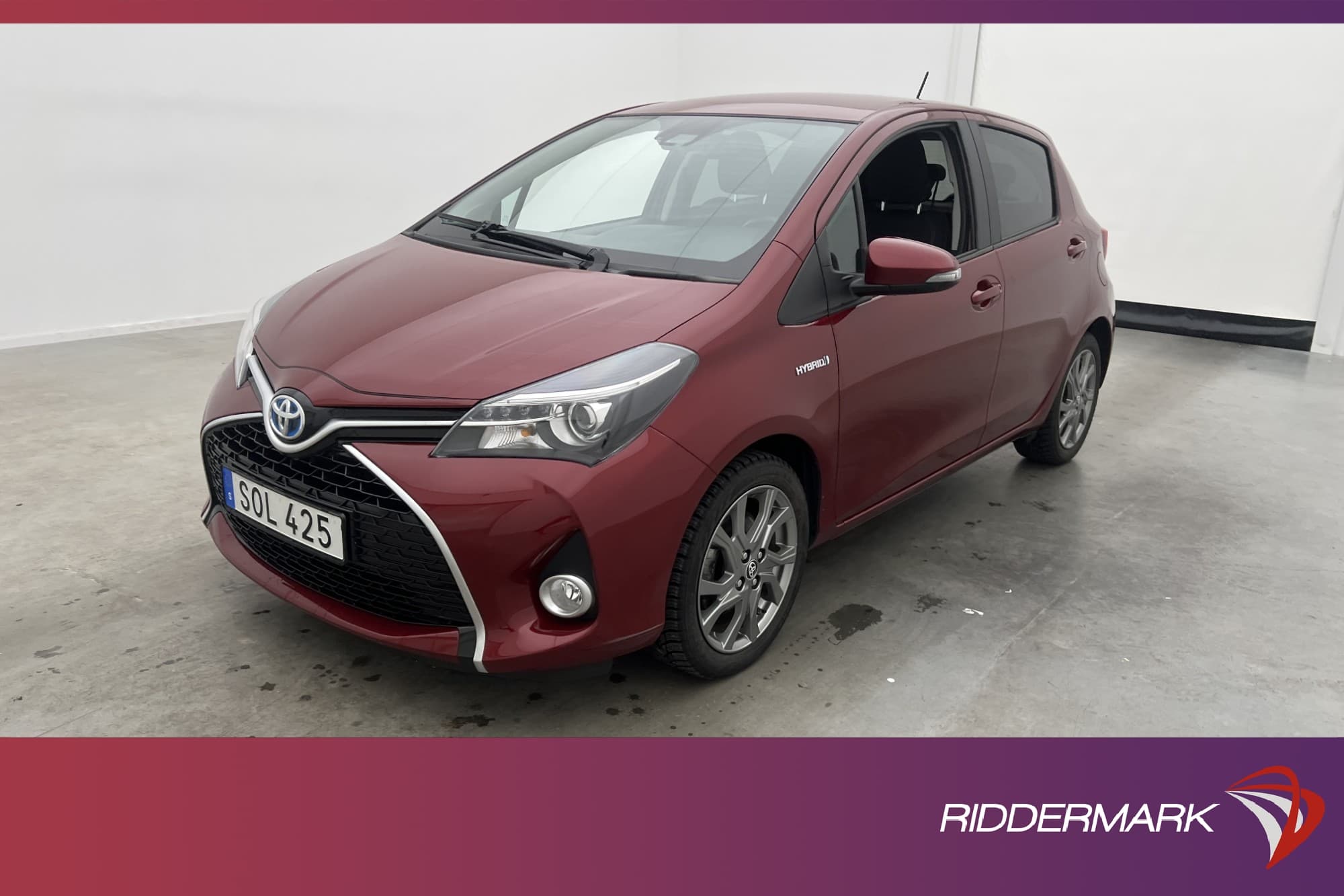 Toyota Yaris Hybrid 101hk