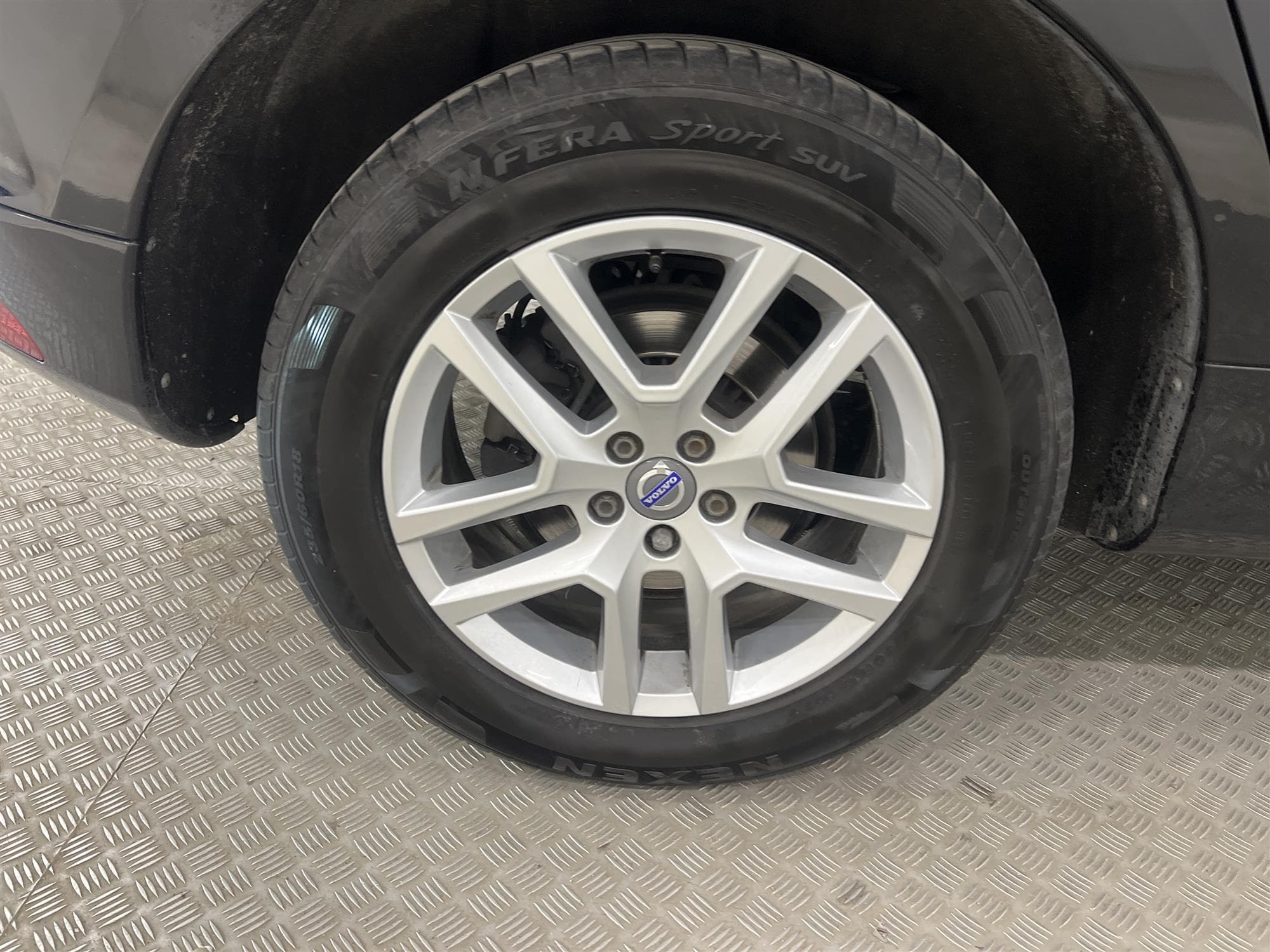 Volvo XC60 D4 AWD 190hk M-Värm D-Värm Drag BLIS Adaptiv 