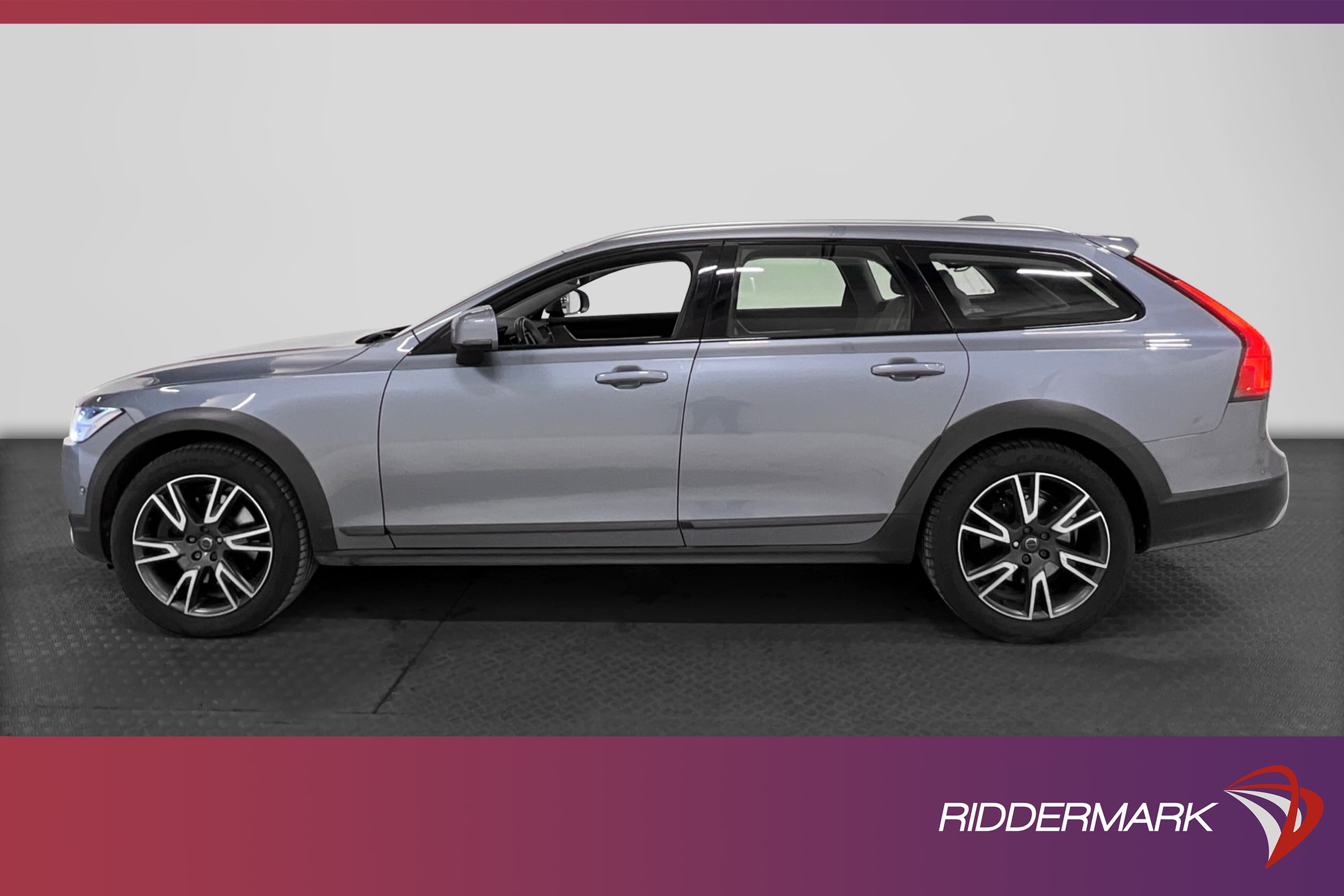 Volvo V90 Cross Country D5 AWD Pro