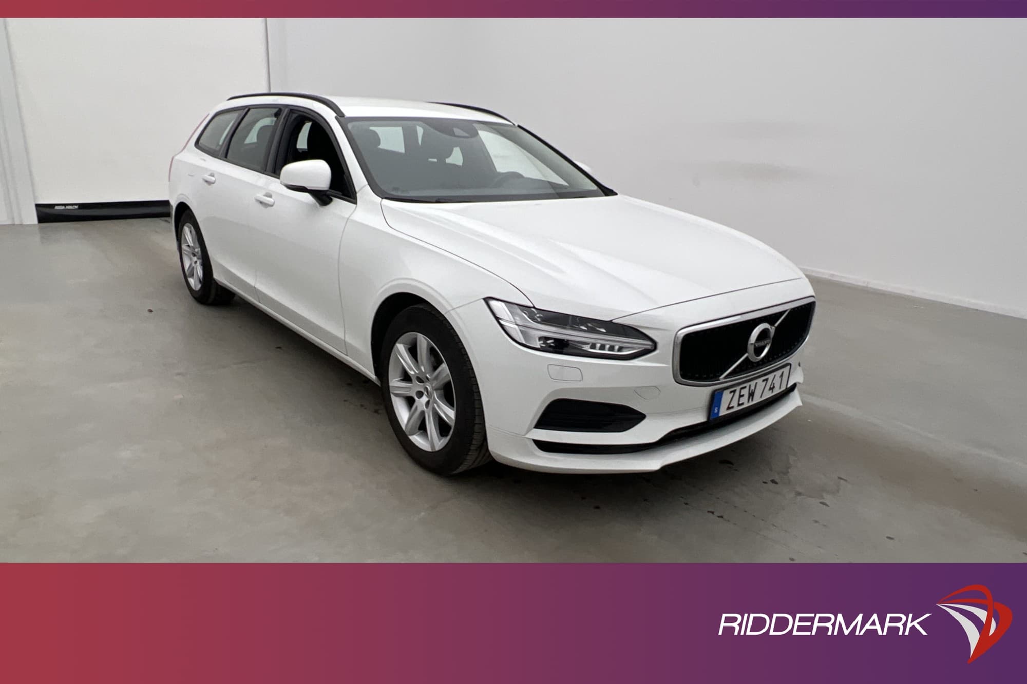 Volvo V90 D4 AWD