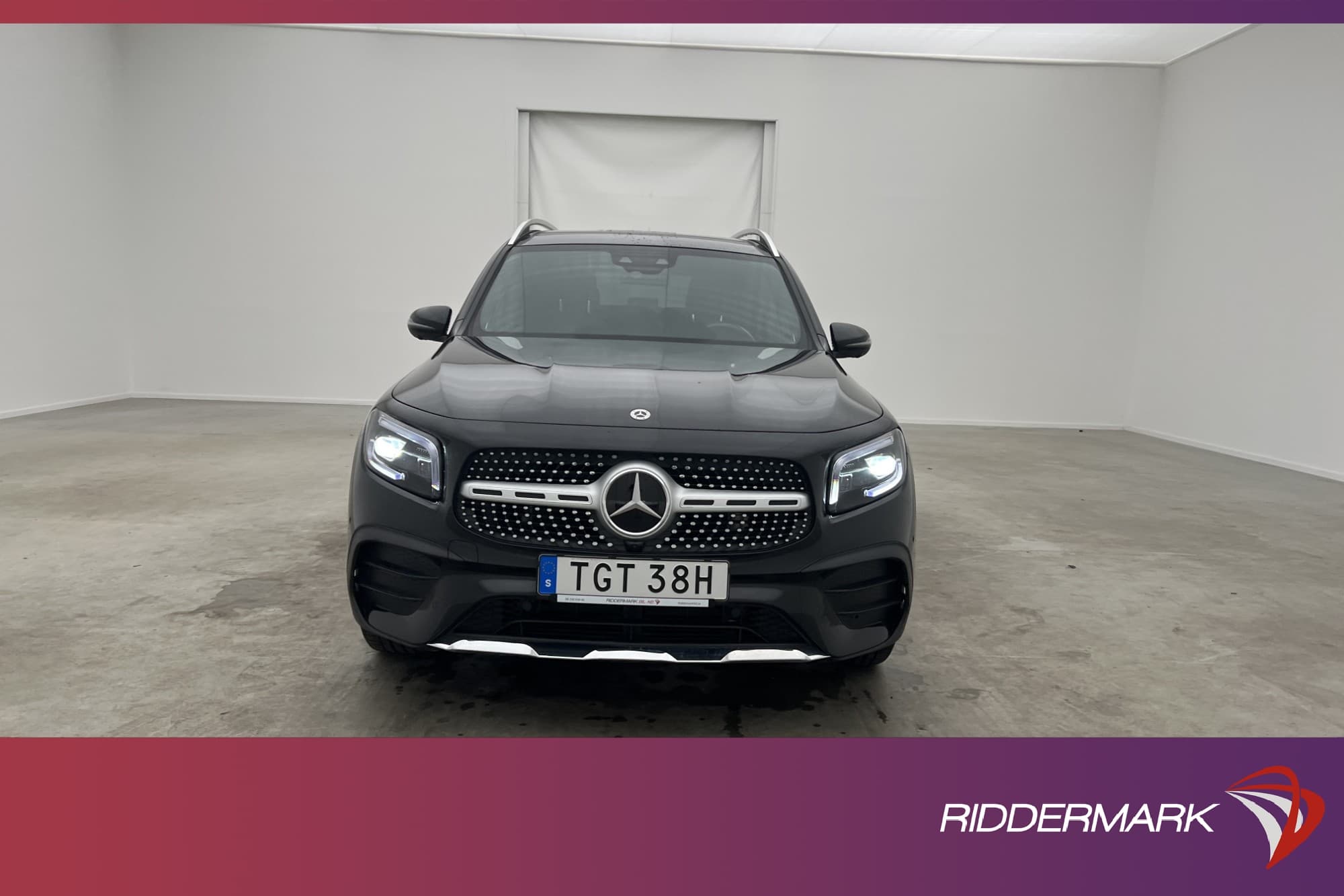 Mercedes-Benz GLB 250 4M