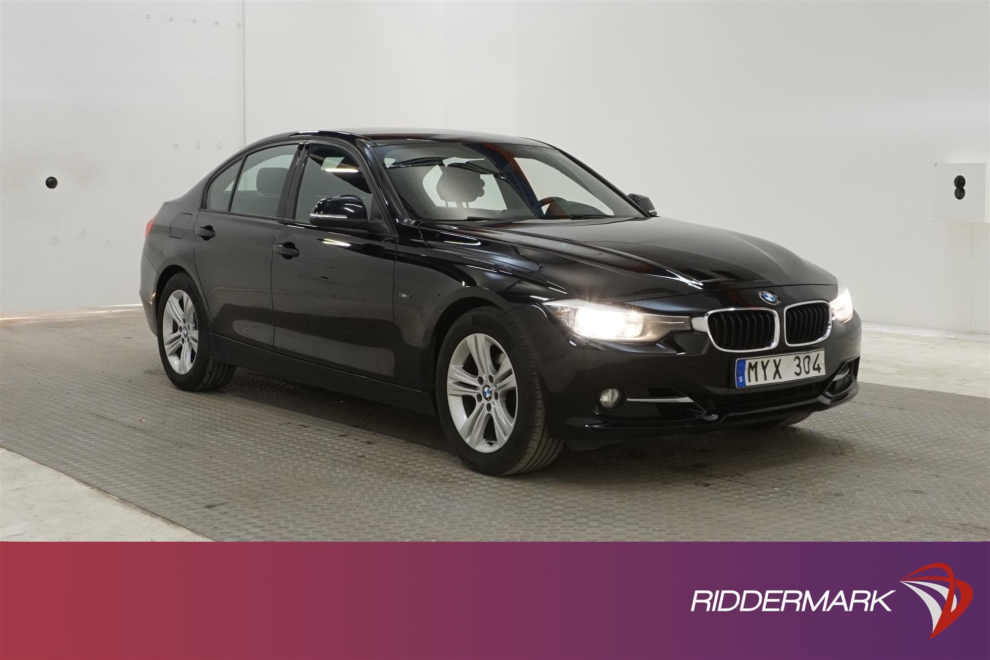 BMW 320i Sedan 184hk