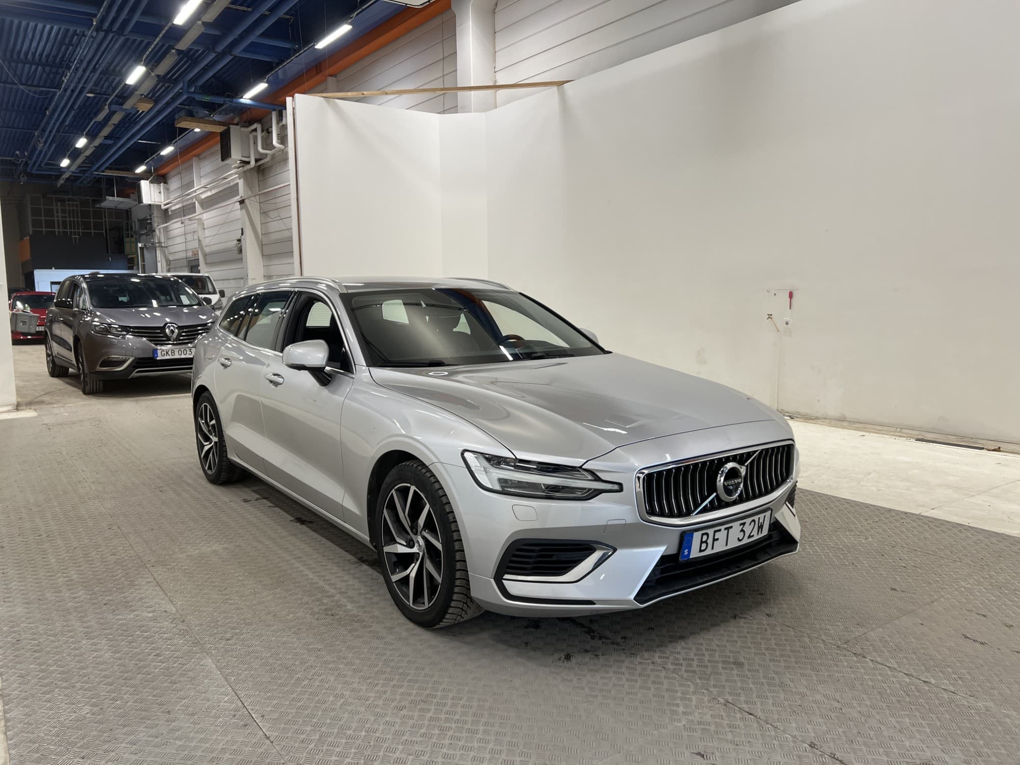 Volvo V60 T8 TwEn AWD 392hk