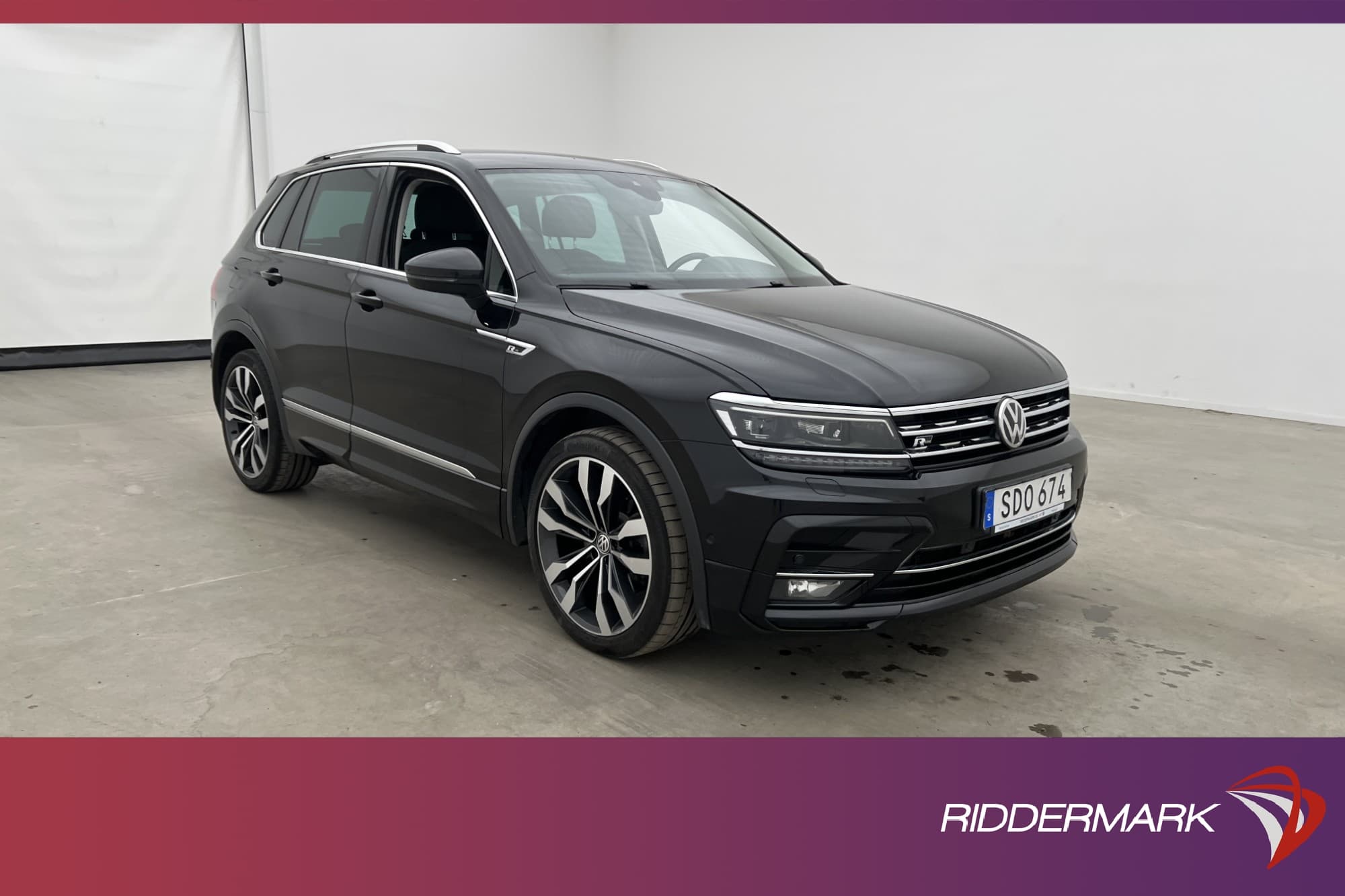 Volkswagen Tiguan TDI 4M R-Line Cockpit D-Värm Kamera Drag