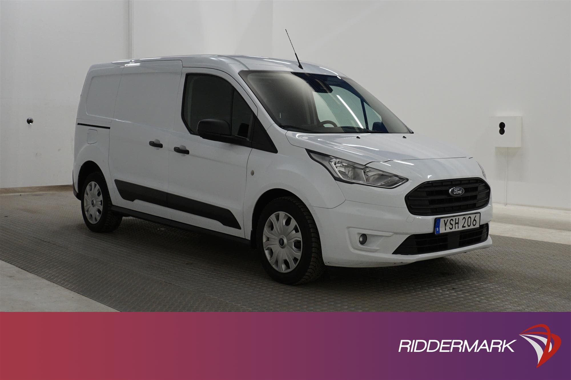 Ford Transit Connect 120hk LWB Drag Kamera Värmare Moms 