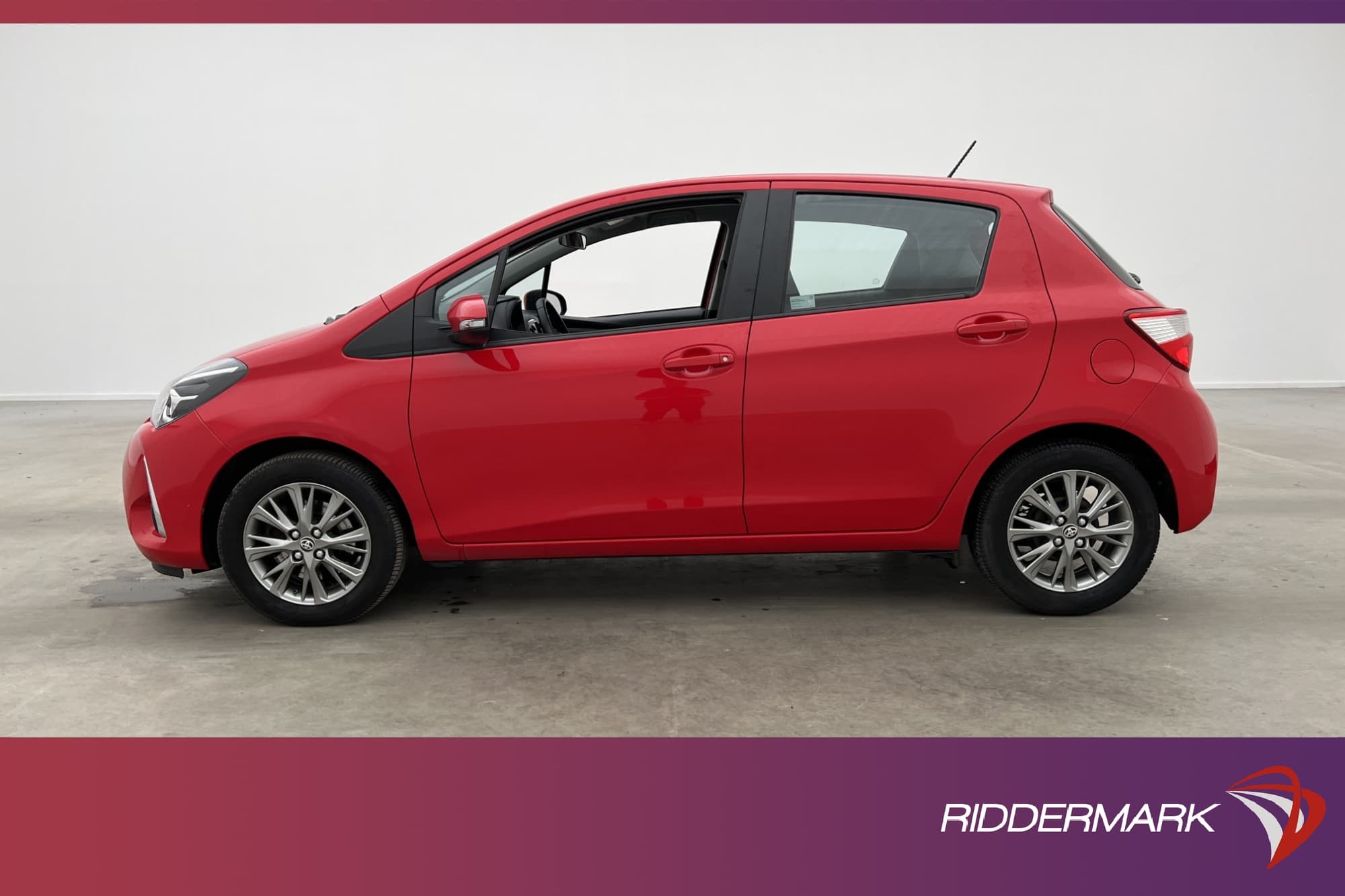 Toyota Yaris 1.5 111hk Active Backkamera 2-Brukare 