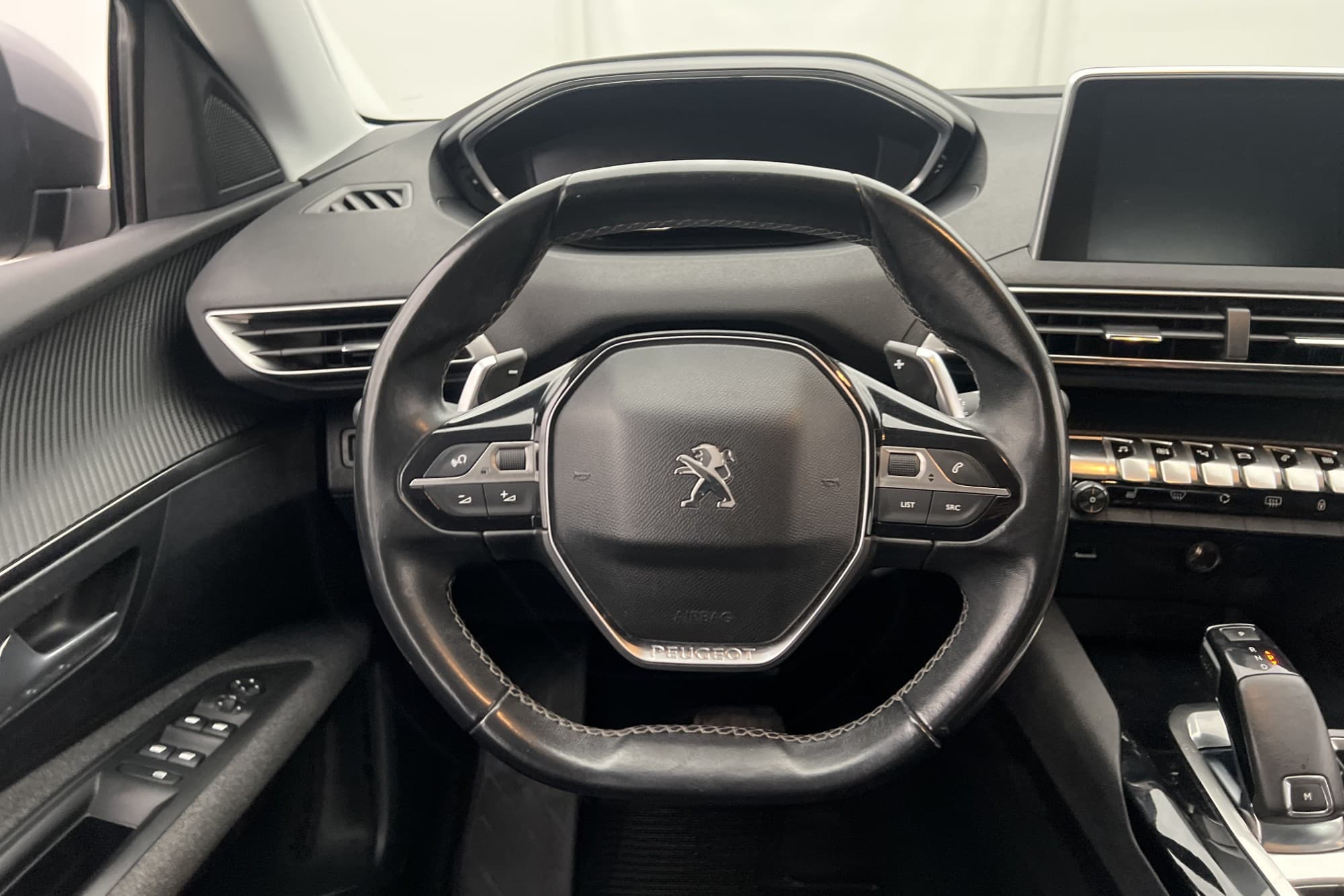 Peugeot 3008 1.2 PureTech 130hk Active Dragkrok Psensorer