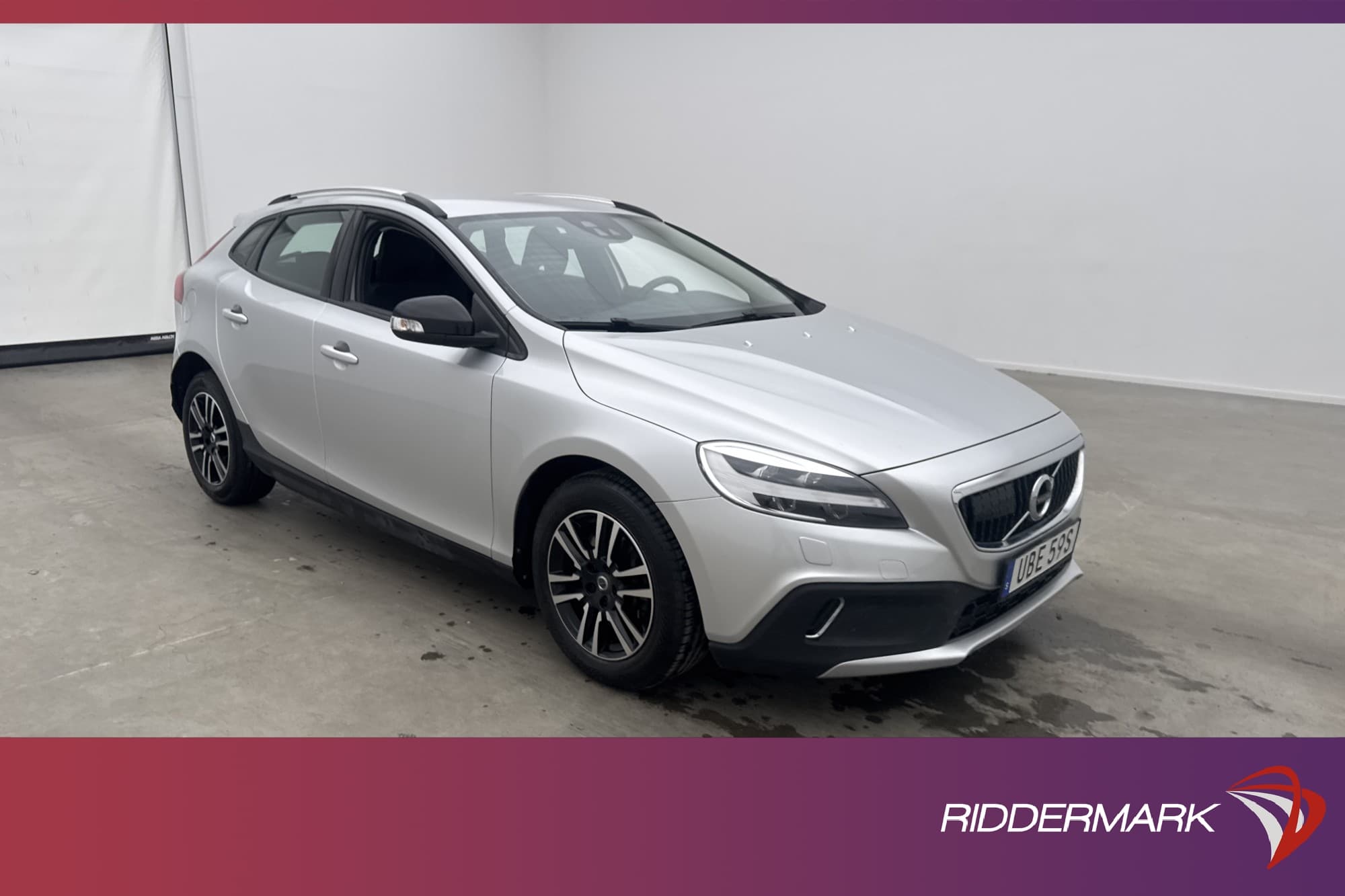 Volvo V40 Cross Country D3 Plus VOC Värmare Kamera BLIS Navi