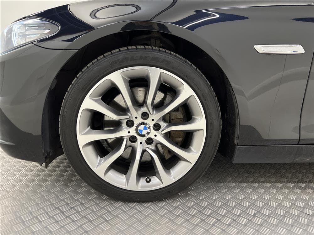 BMW 535 ActiveHybrid 5 306hk Individual H/K Taklucka NaviProinteriör