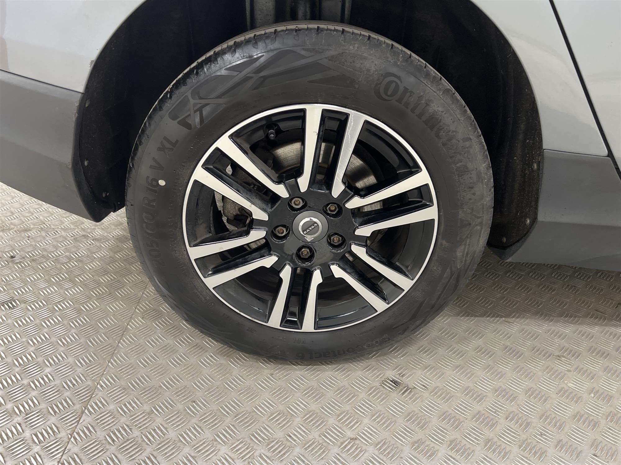 Volvo V40 Cross Country D3 150hk VOC D-Värmare 0,41L/mil