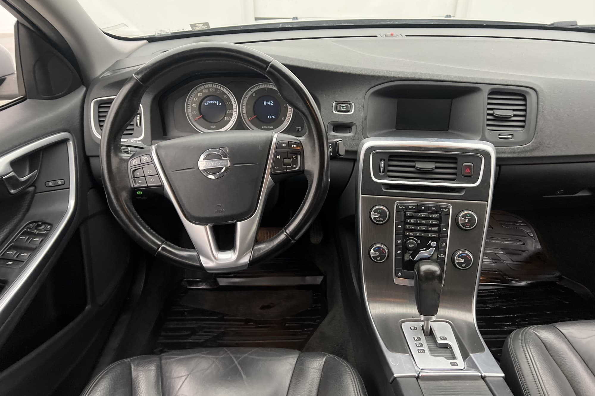 Volvo S60 D5 205hk Summum Värmare Skinn 1 brukare Dragkrok