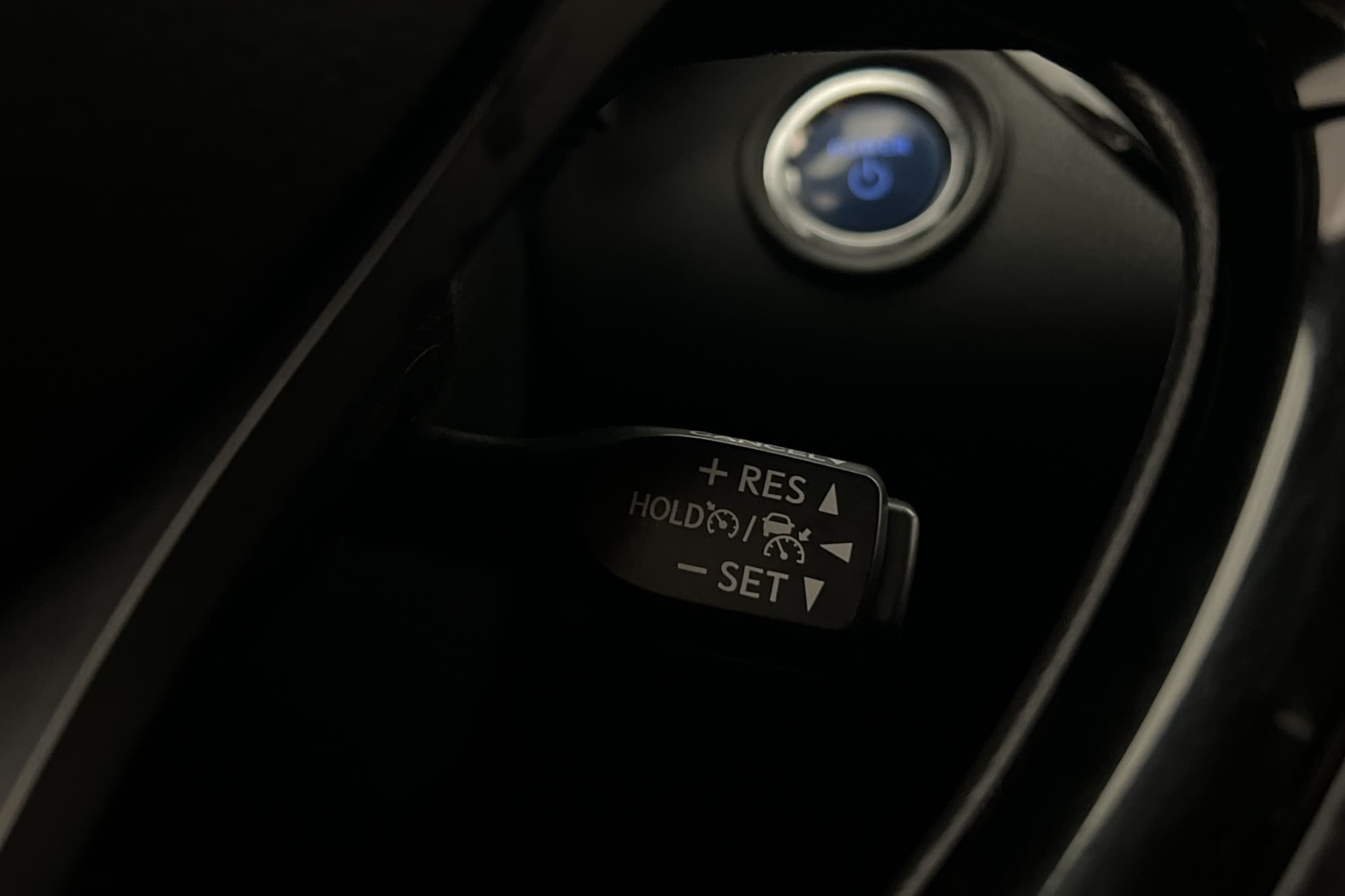 Toyota C-HR Hybrid X-Edition Kamera Rattvärme Adaptiv-fart