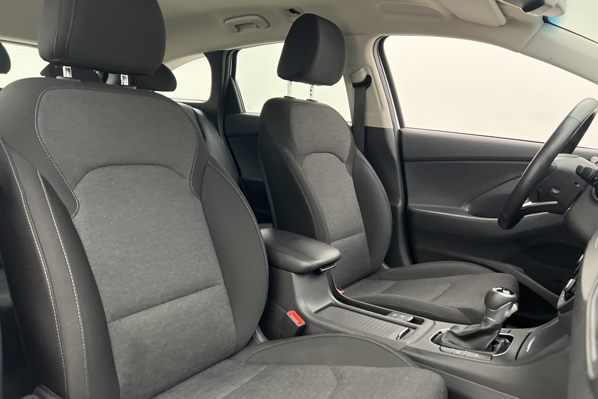 Hyundai i30 Kombi 1.0 T-GDI 120hk Essential Kamera Bluetooth