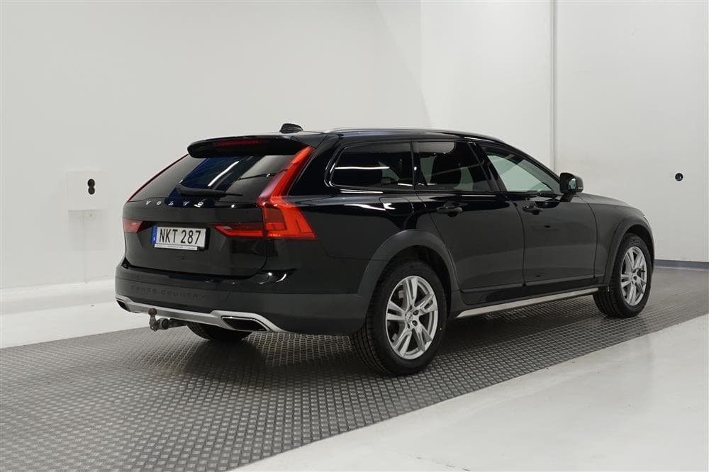 Volvo V90 Cross Country D4 190hk AWD