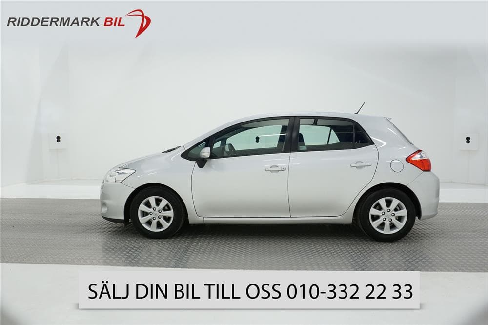 Toyota Auris 1.4 D-4D 5dr 90hk