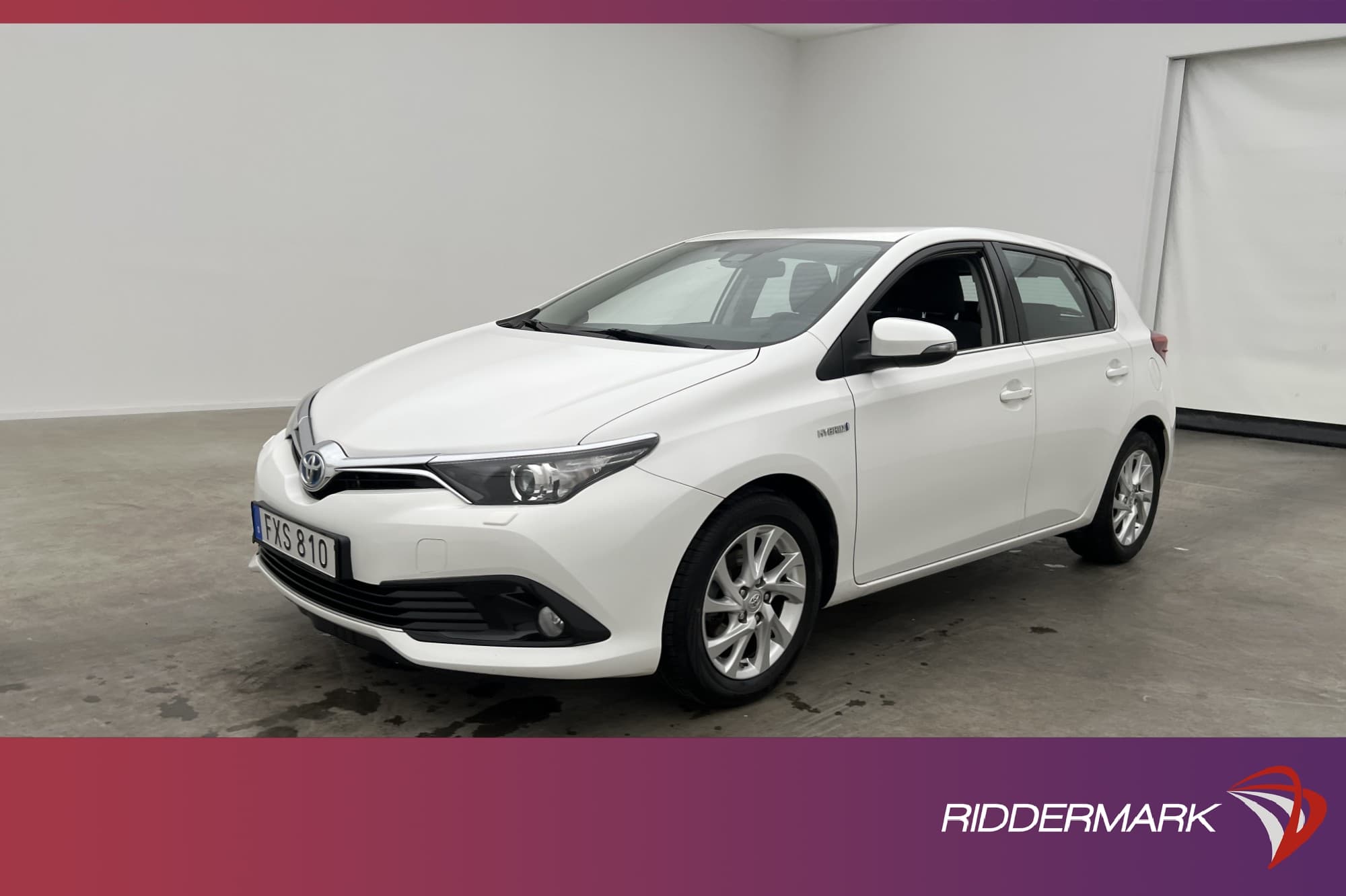 Toyota Auris Hybrid 136hk