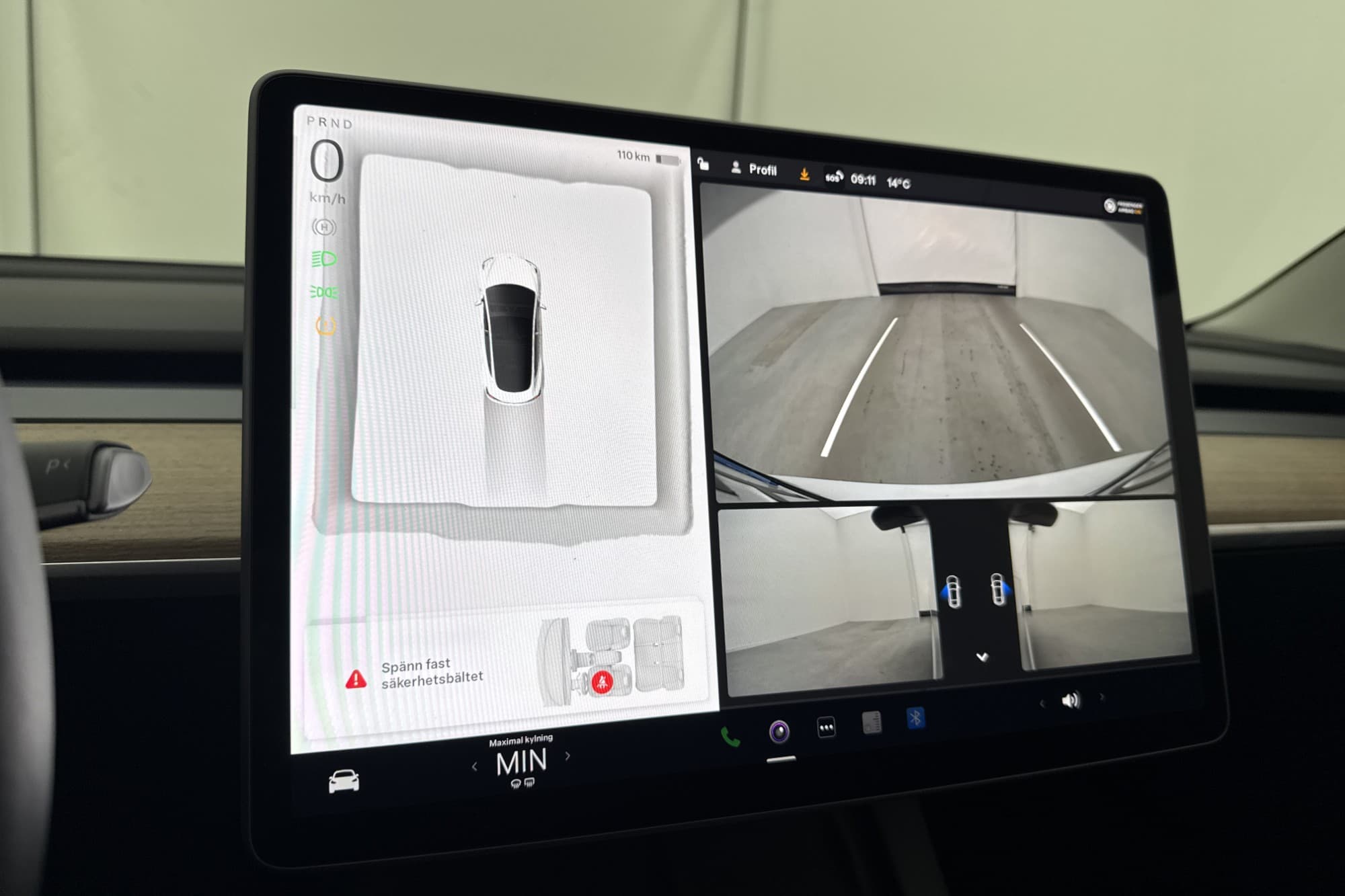 Tesla Model 3 Standard Range Autopilot Sv-Såld MOMS
