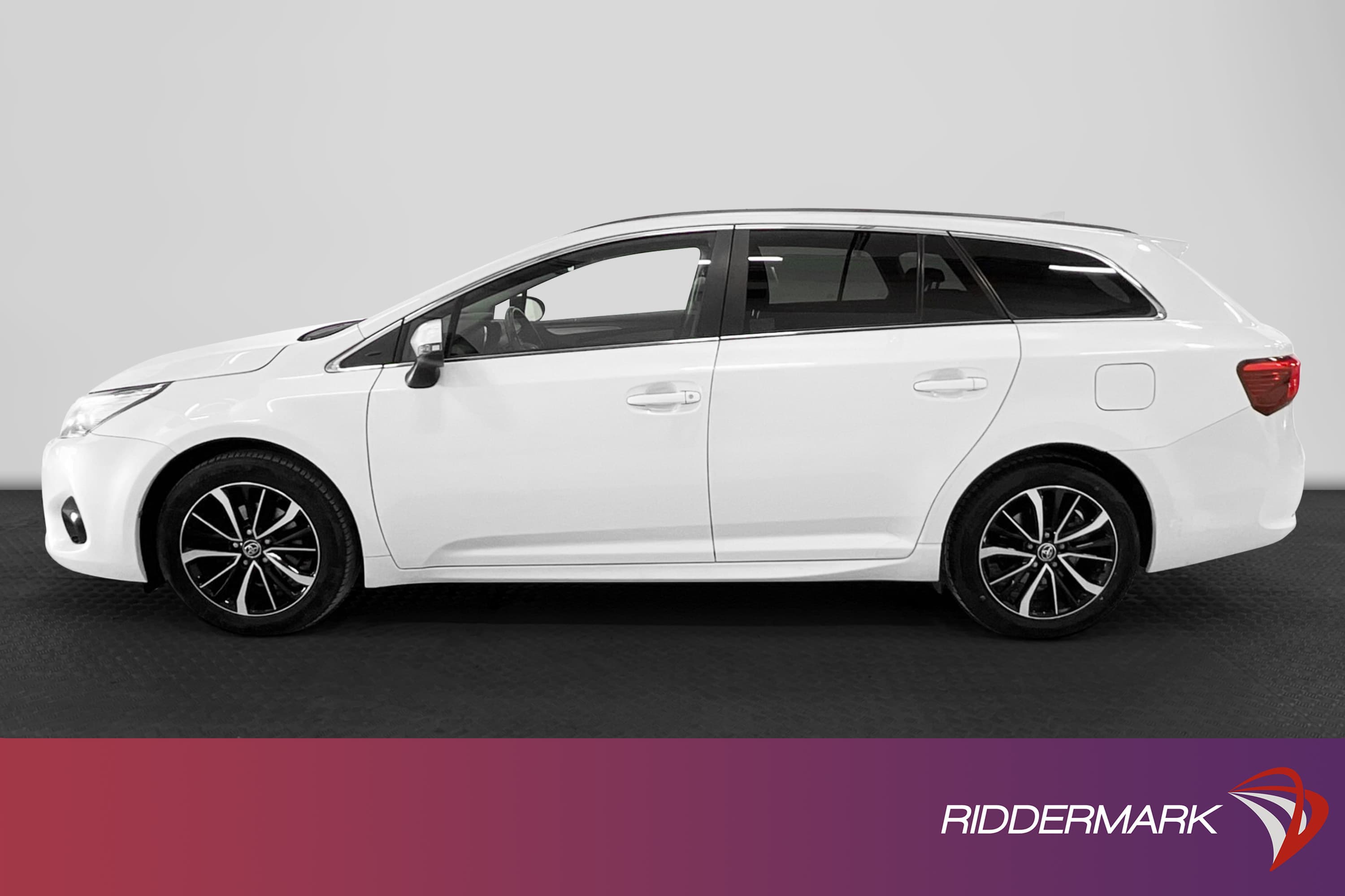 Toyota Avensis 1.8 Valvematic S 147hk