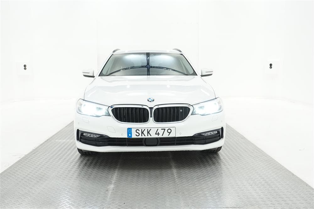 BMW 520d xDrive Touring G31 190hk