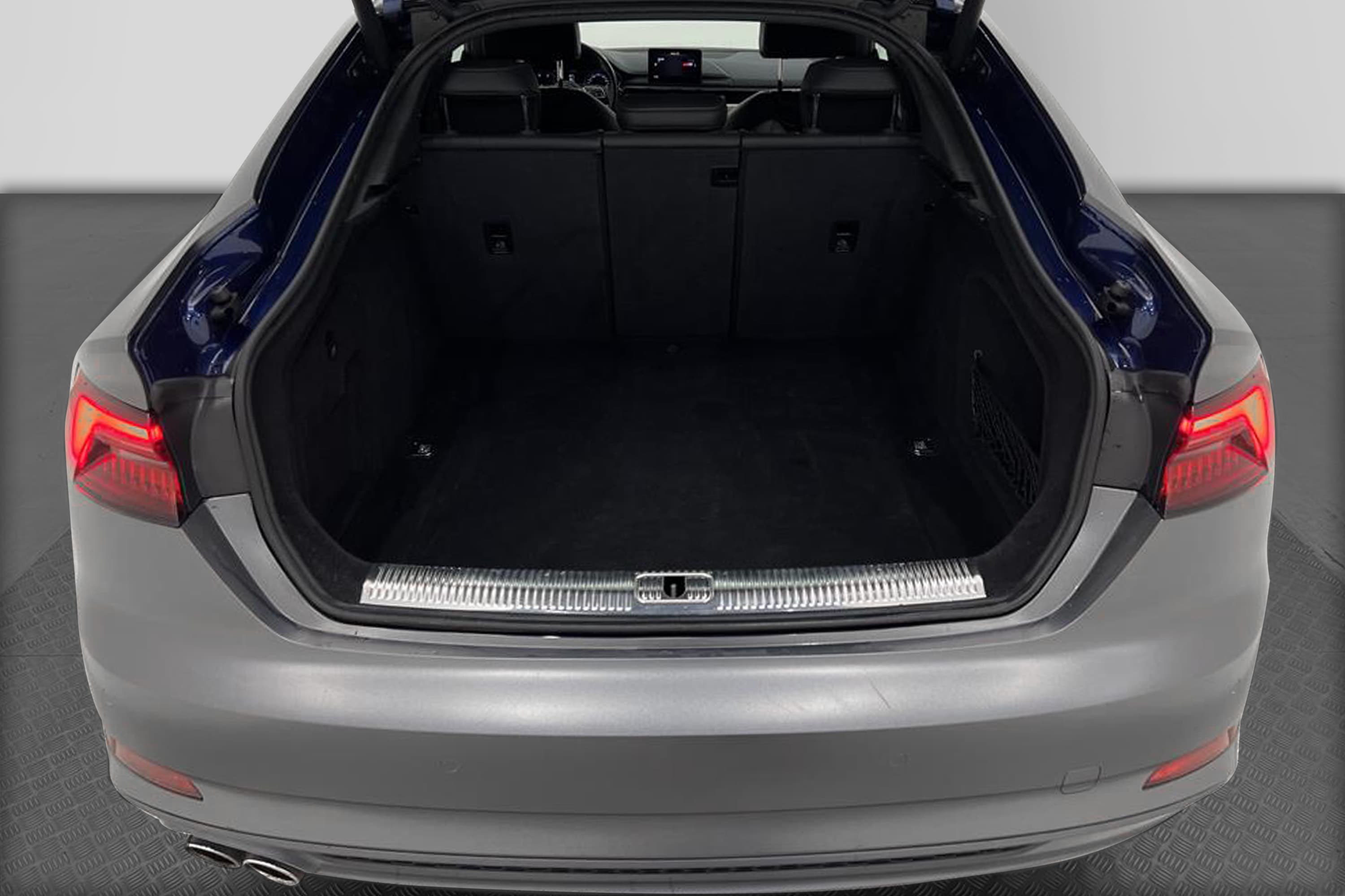 Audi A5 2.0 TDI Quattro Full S-Line Matrix Keyless CarPlayinteriör