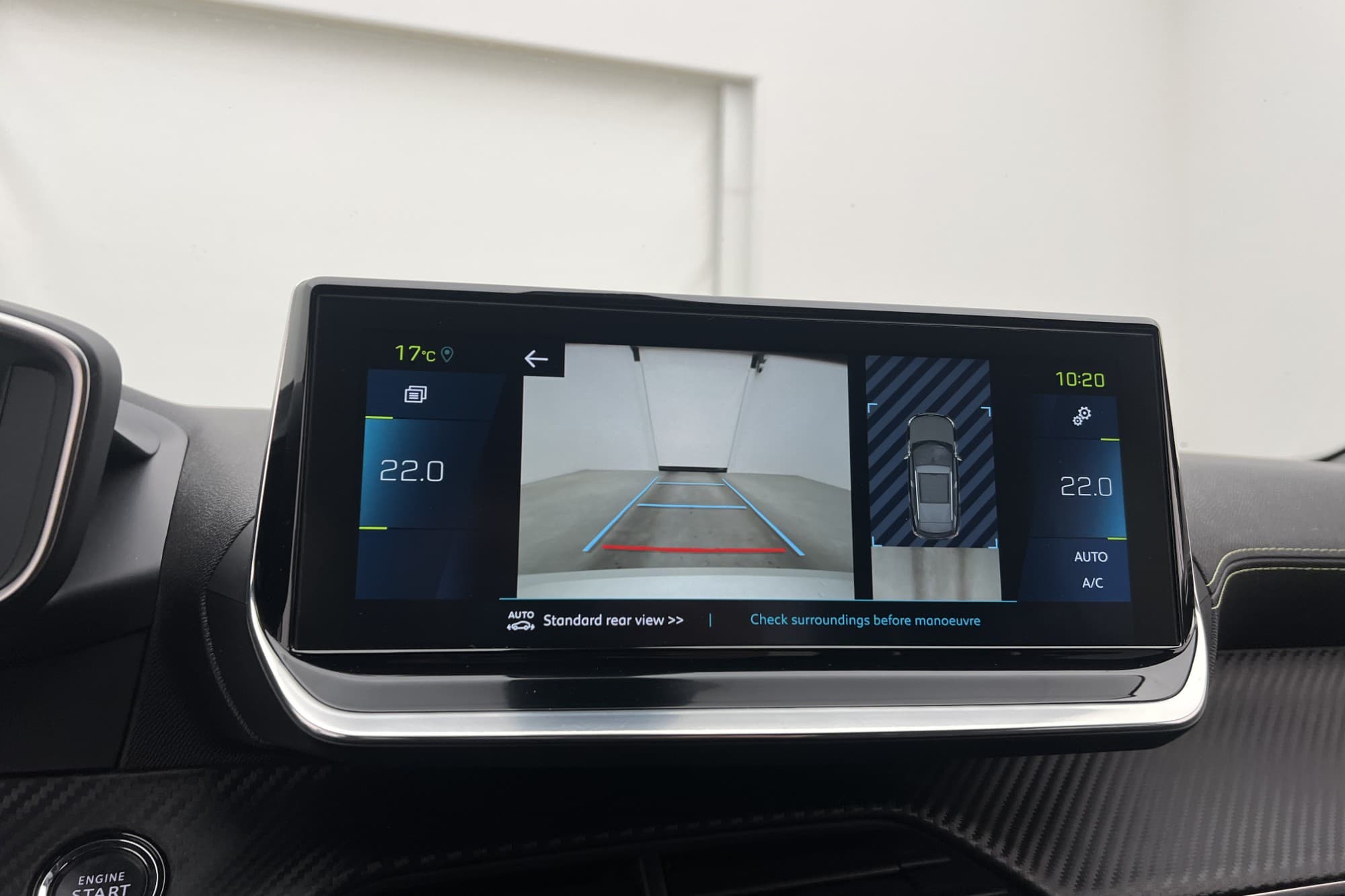Peugeot e-2008 136hk GT Kamera Kolfiber Navi CarPlay
