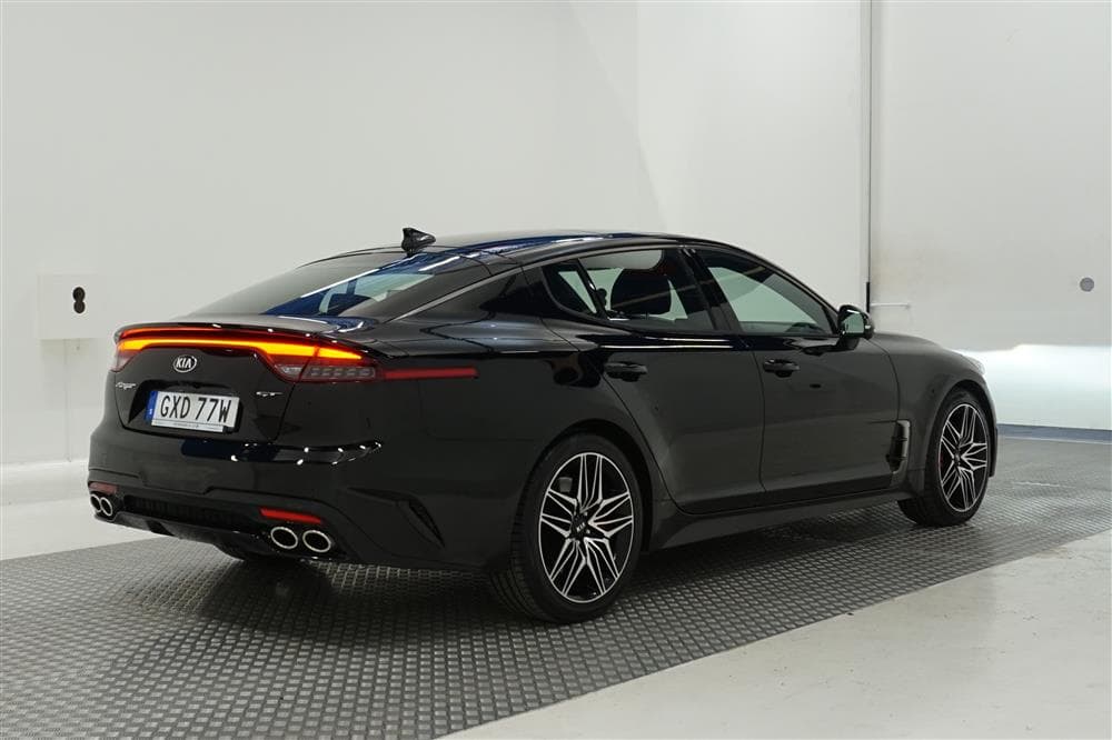 Kia Stinger GT 3.3 T-GDi AWD 370hk Pano H/K HUD 360° Naviexteriör