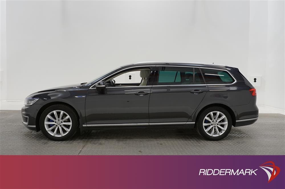 Volkswagen Passat GTE 218hk