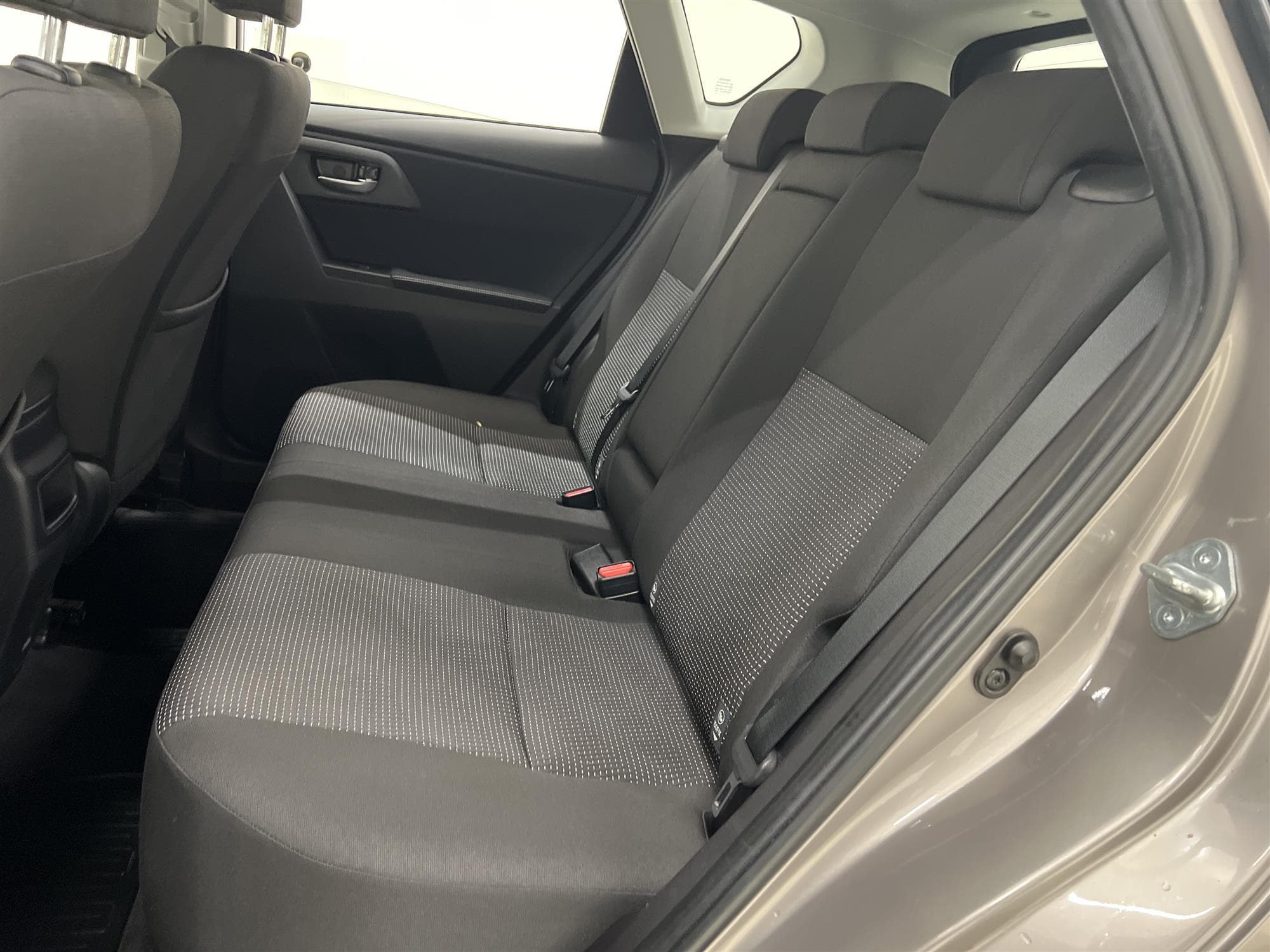 Toyota Auris 1.6 132hk  2 Brukare Backkamera 0,48L/mil