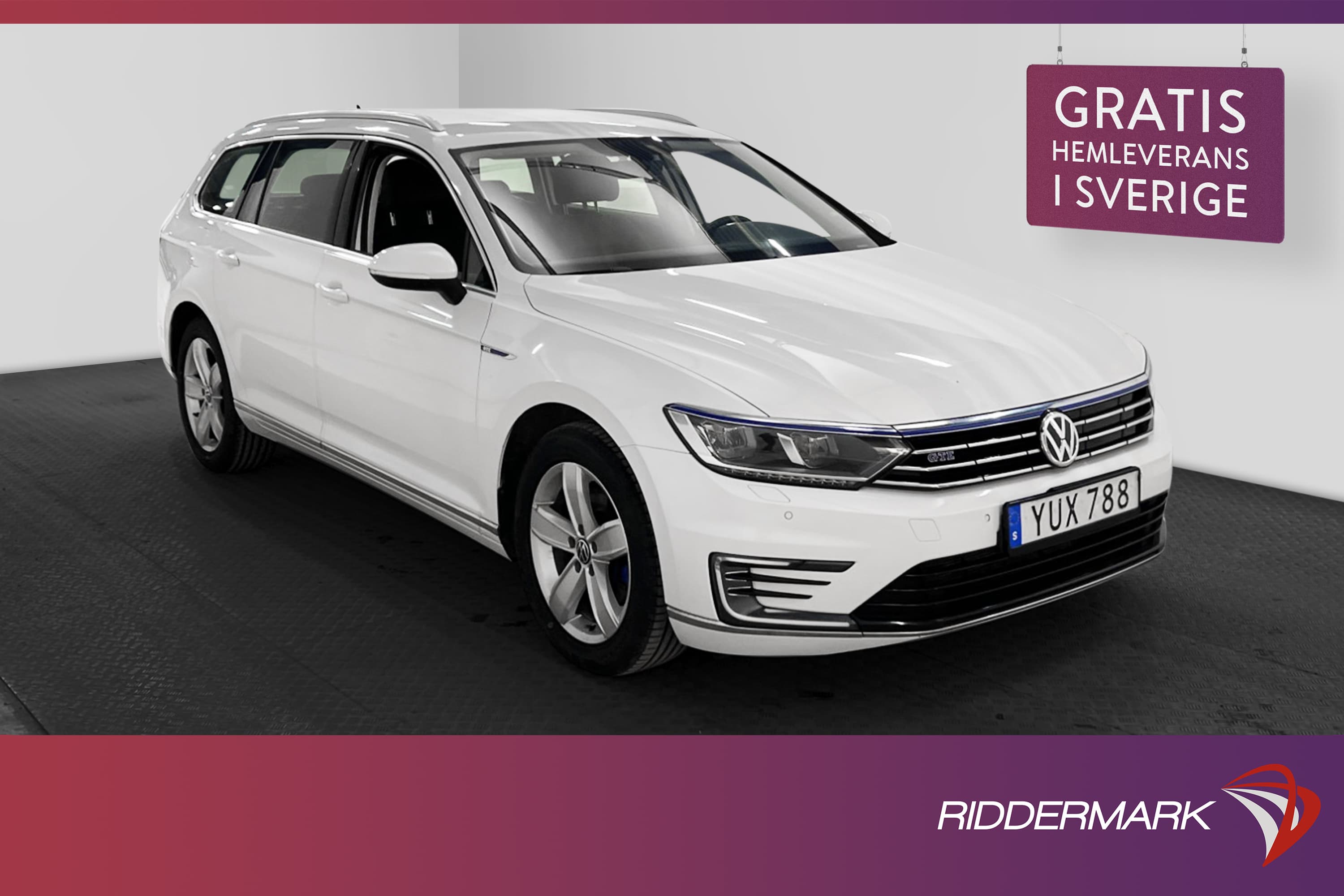 Volkswagen Passat GTE 218hk