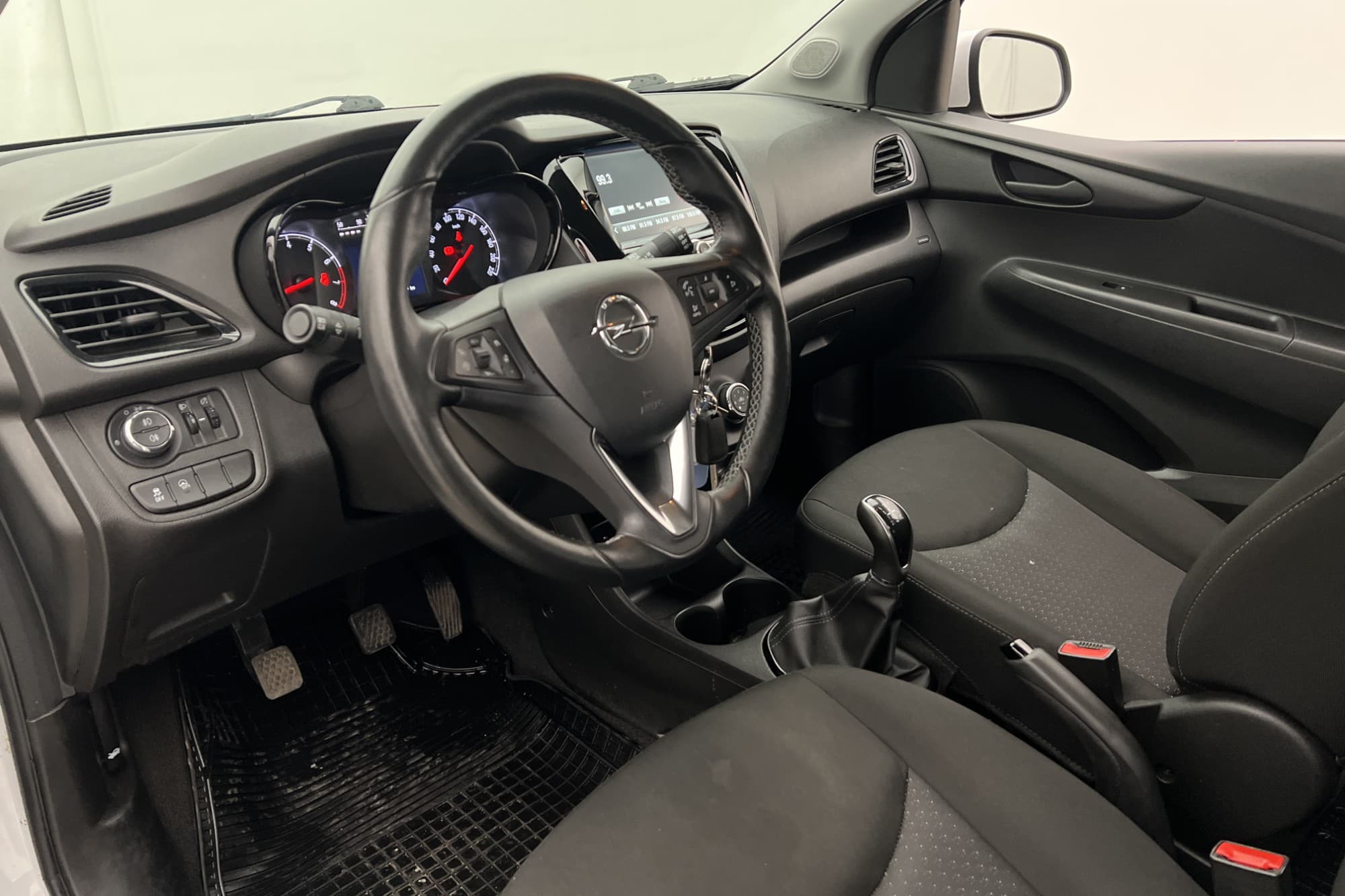Opel Karl 1.0 ecoFLEX 75hk Rattvärme Farthållare Bluetooth
