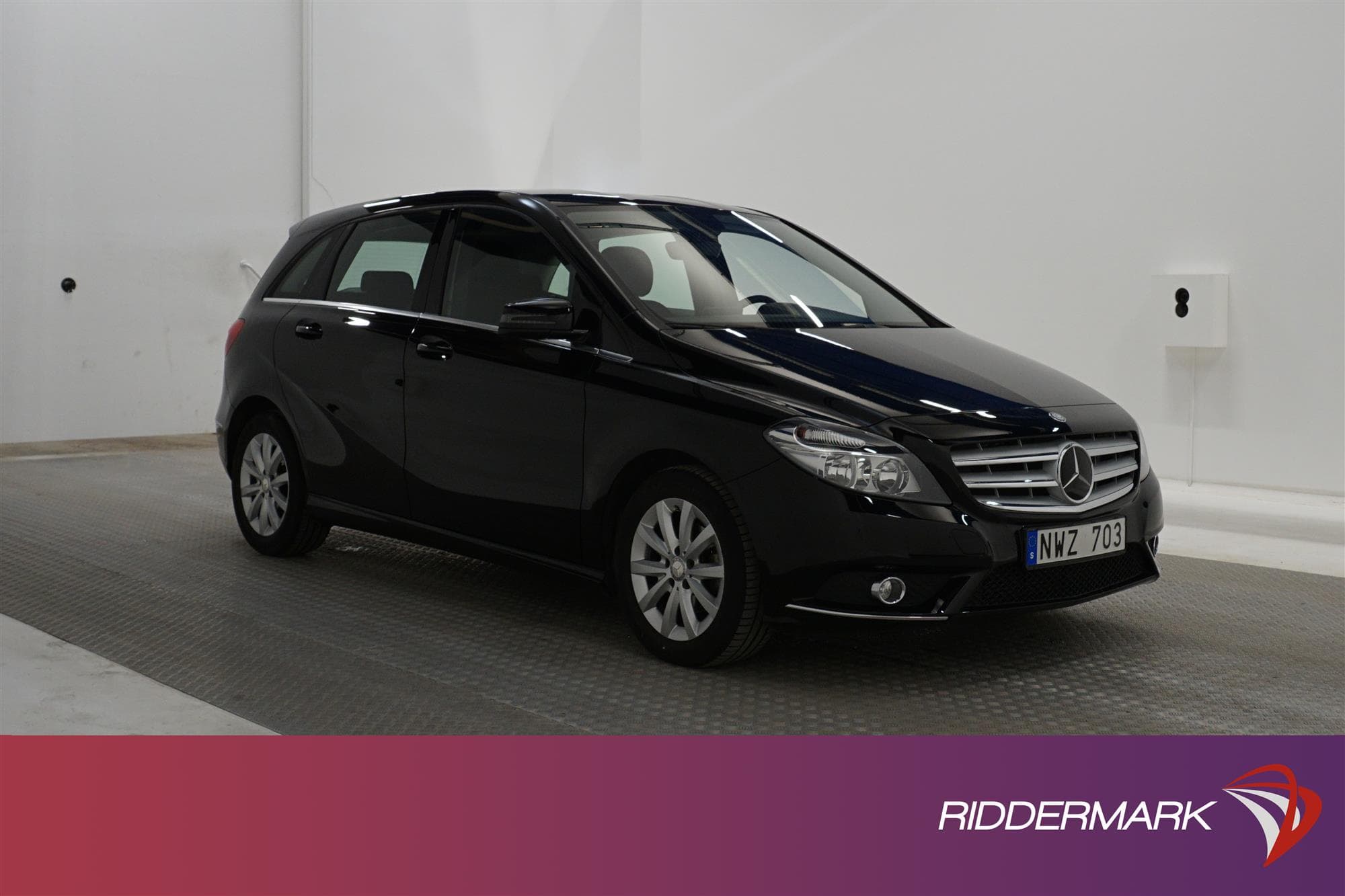 Mercedes-Benz  B 180  122hk Navigator Låg Skatt 0,47L/mil