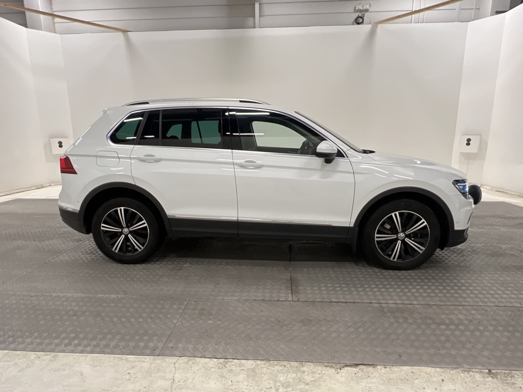 Volkswagen Tiguan 4M 190hk