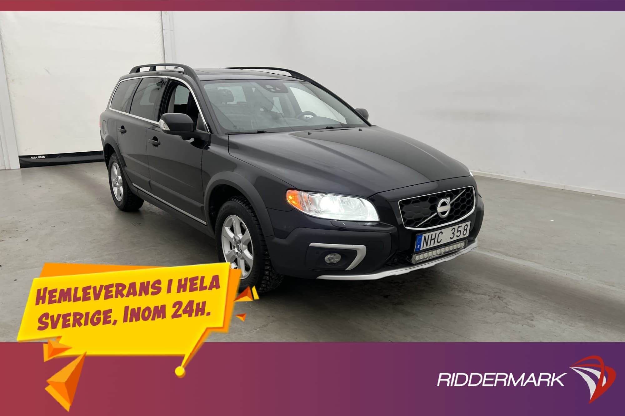 Volvo XC70  D4 AWD Summum Taklucka Kamera Värmare Drag VOC