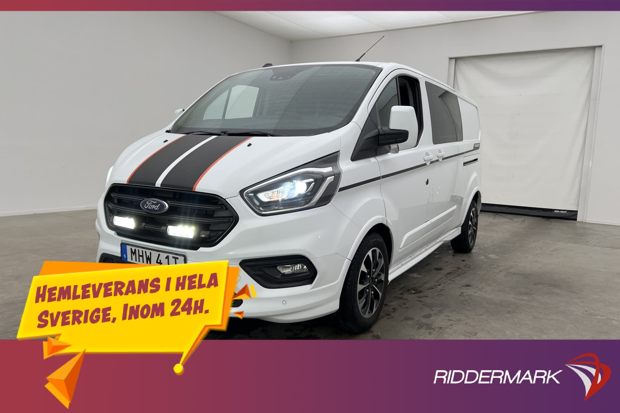 Ford Transit Custom SportsVan CrewVan 185hk Värm Drag Moms