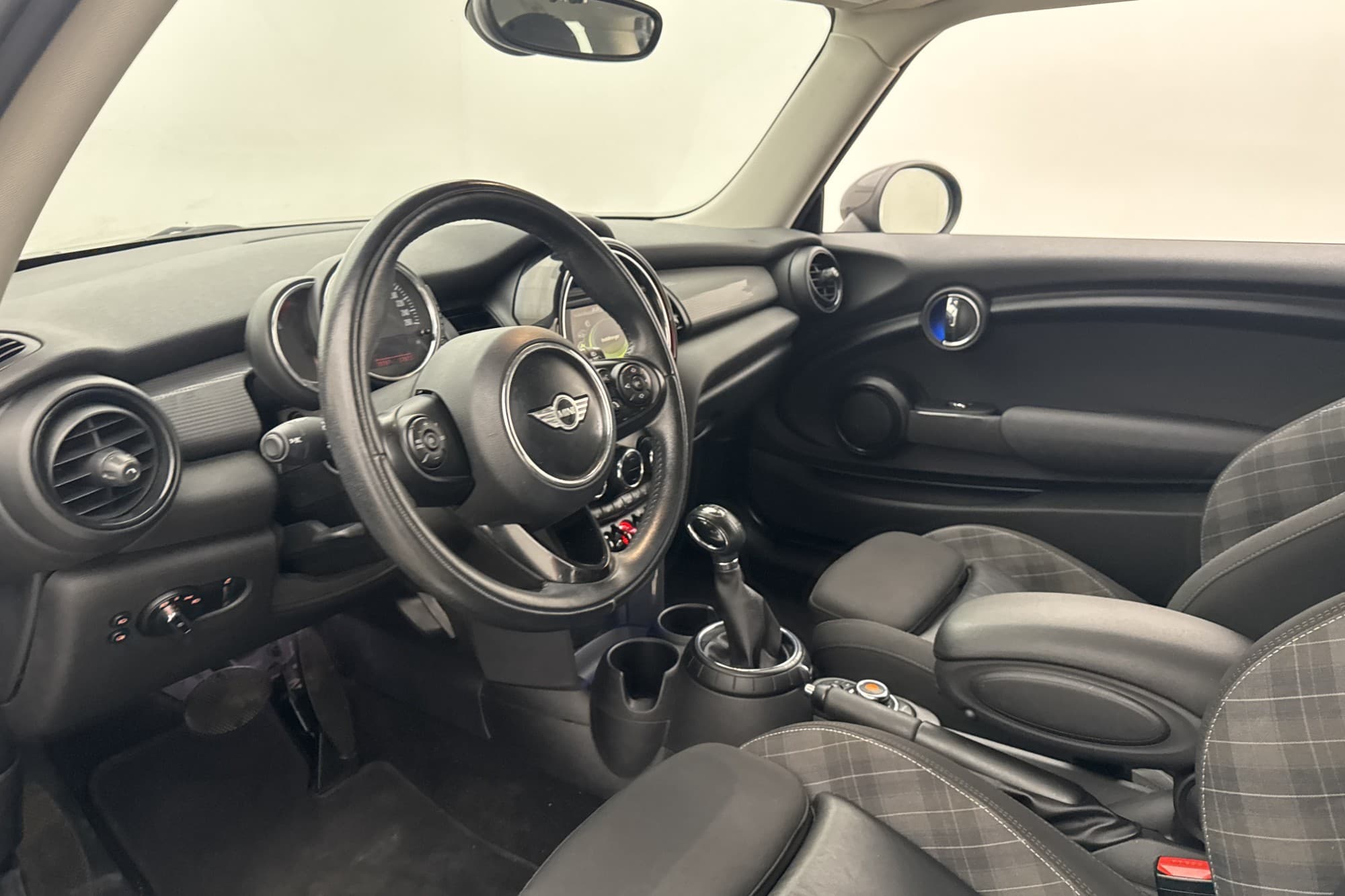 MINI Cooper 136hk Excitement Navi Sensorer