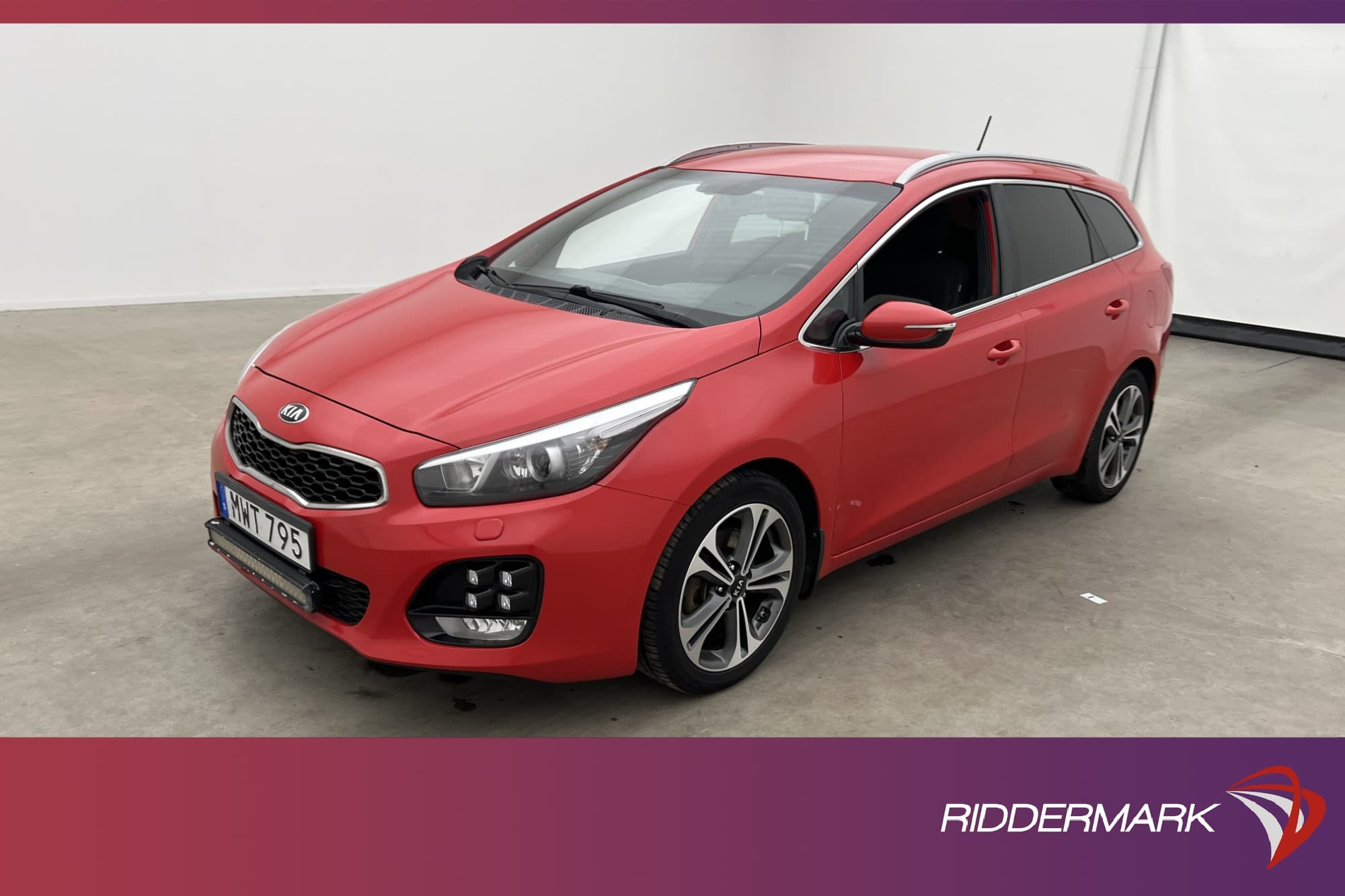 Kia Ceed Sportswagon 136hk GT-Line Kamera Rattvärm Navi Drag