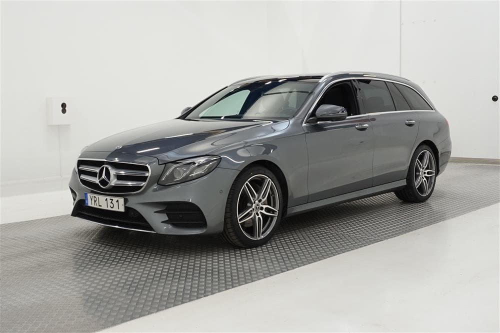 Mercedes-Benz E 220 d 4M 194hk