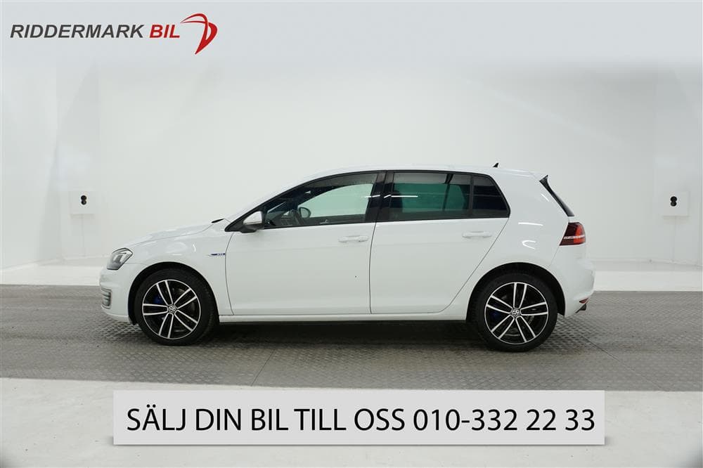 Volkswagen Golf GTE 204hk