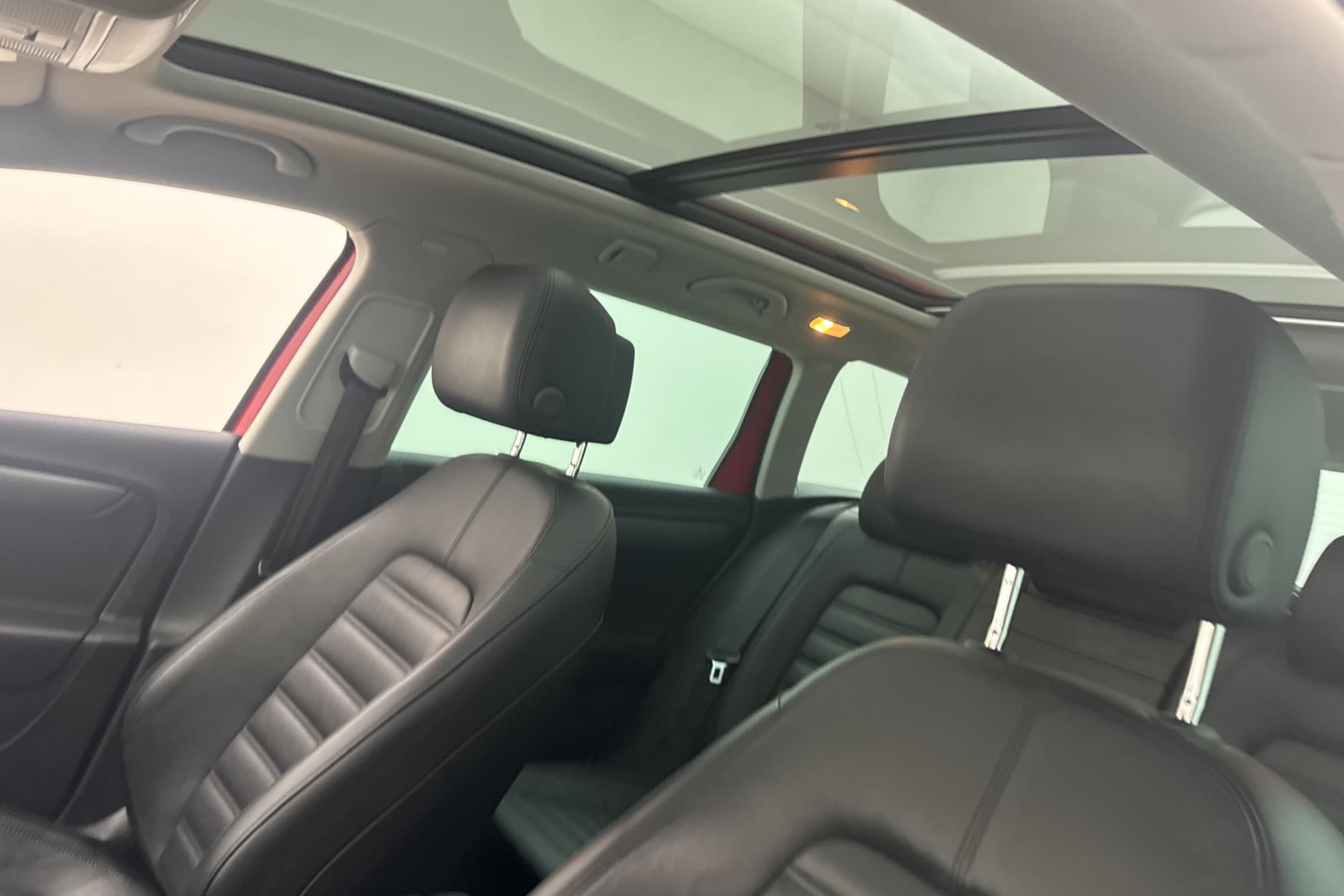 Volkswagen Passat 2.0 TDI 4M R-Line Värmare Pano Skinn Drag